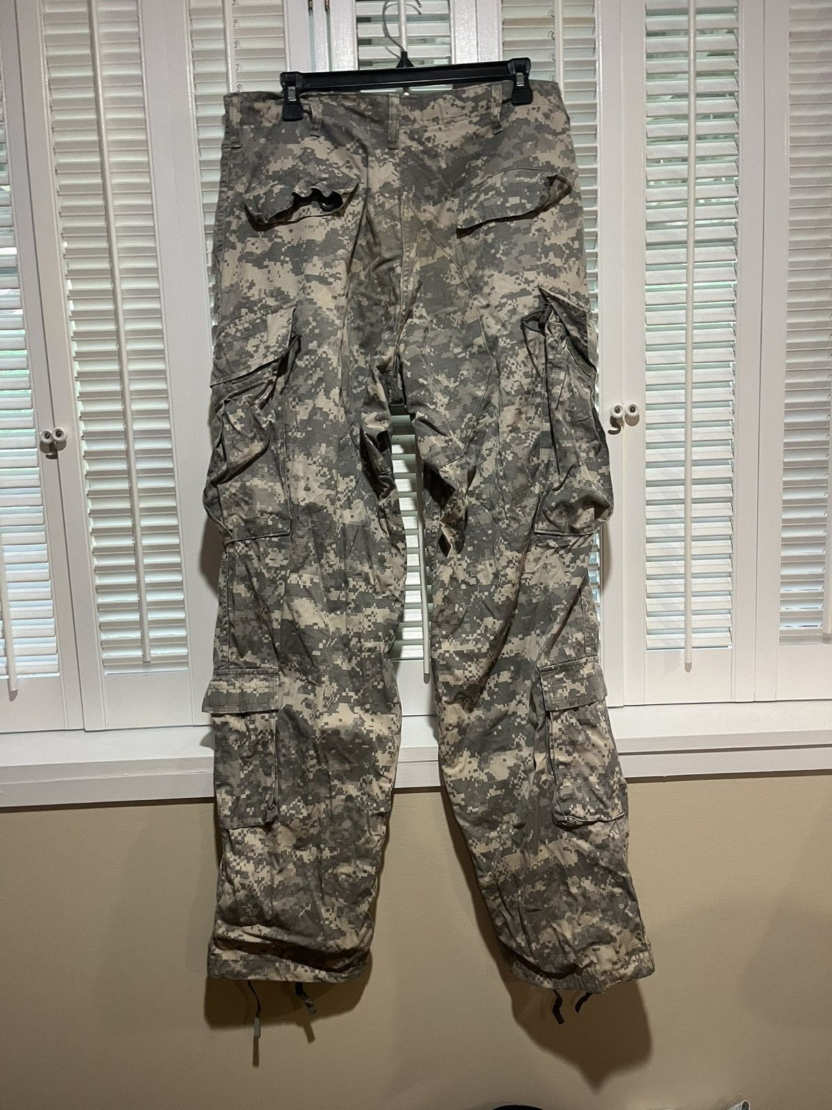 Vintage 2000s era digital camo US army trousers M Size US 32 / EU 48 - 2 Thumbnail