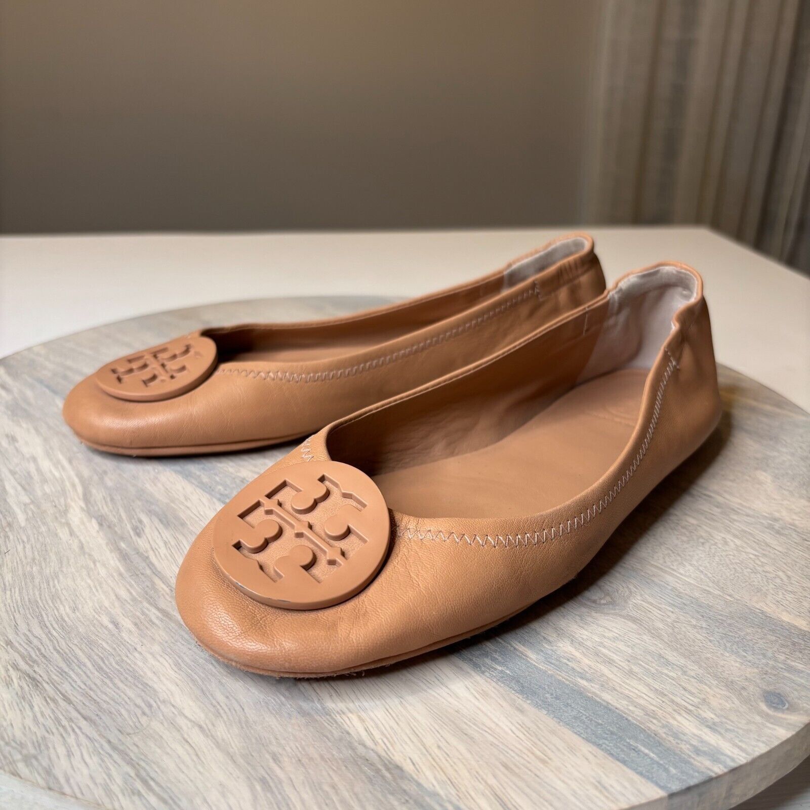 Tory Burch Tory Burch Women's Minnie Travel Tan Leather US Size 7.5 Size US 7.5 / IT 37.5 - 3 Thumbnail