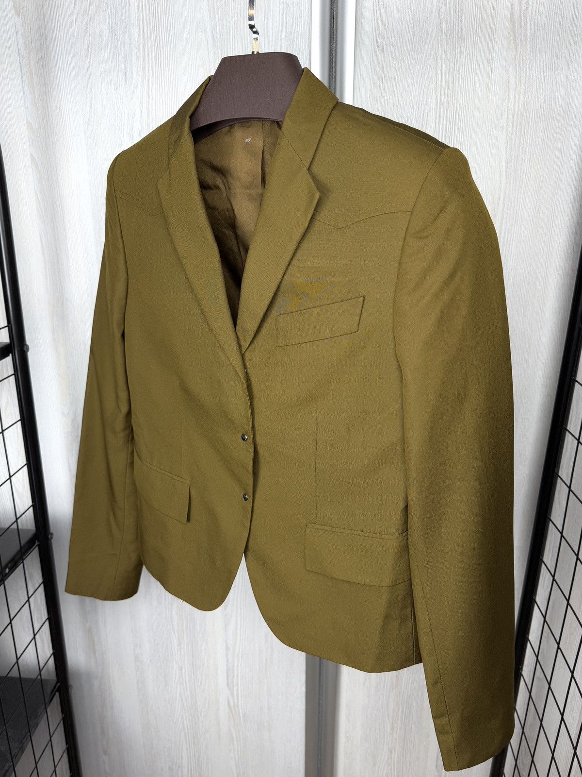 Gucci Gucci x Tom Ford era olive green full silk buttoned blazer Size S / US 4 / IT 40 - 6 Thumbnail