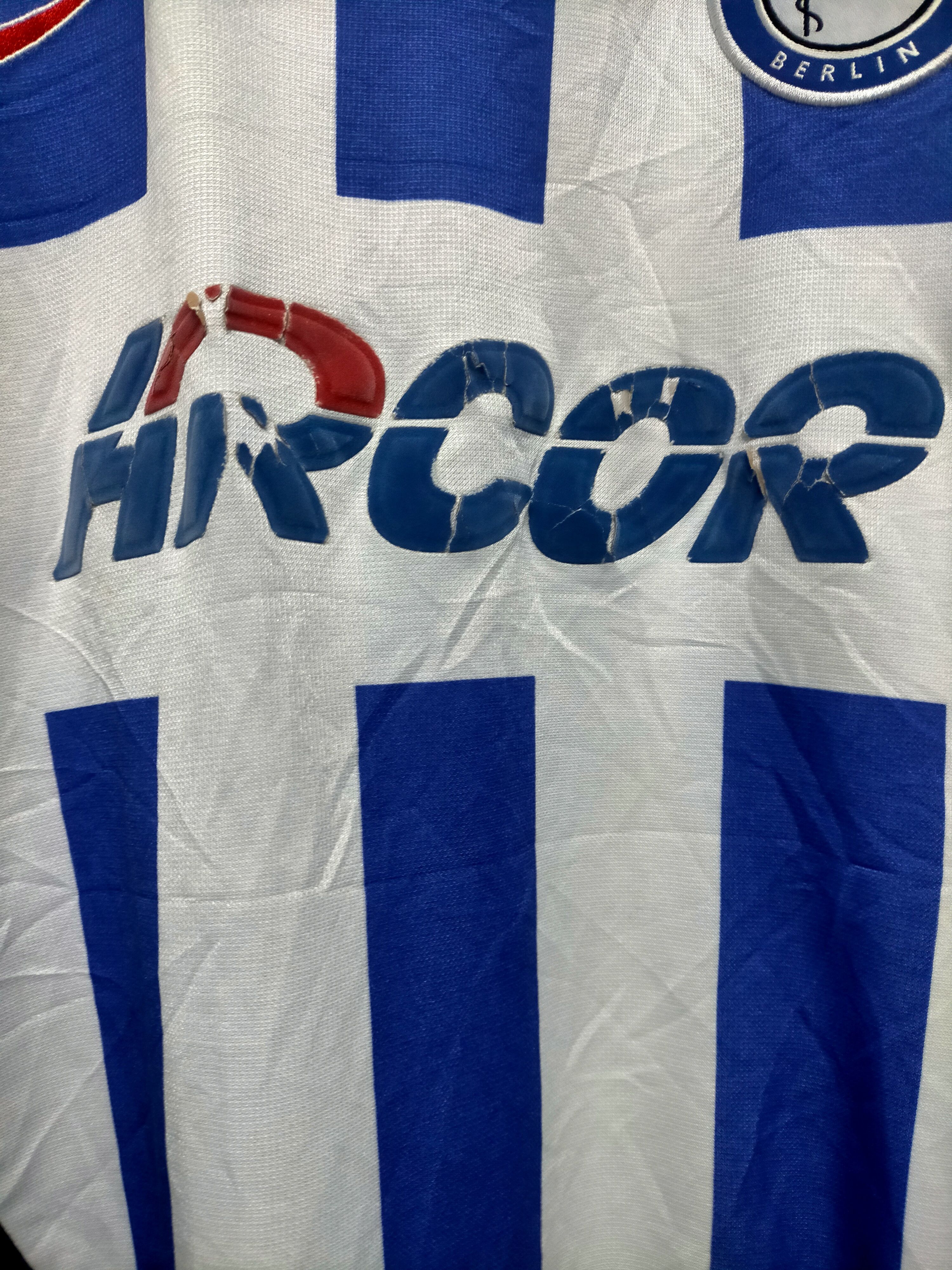 Nike Vtg 2002 Hertha Berlin Home football Shirt Size US L / EU 52-54 / 3 - 9 Thumbnail