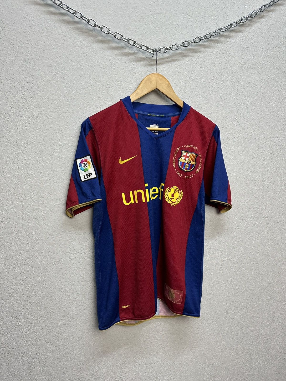 Vintage Vintage Nike Barcelona 2007 2008 Football Soccer Jersey Size US S / EU 44-46 / 1 - 2 Thumbnail
