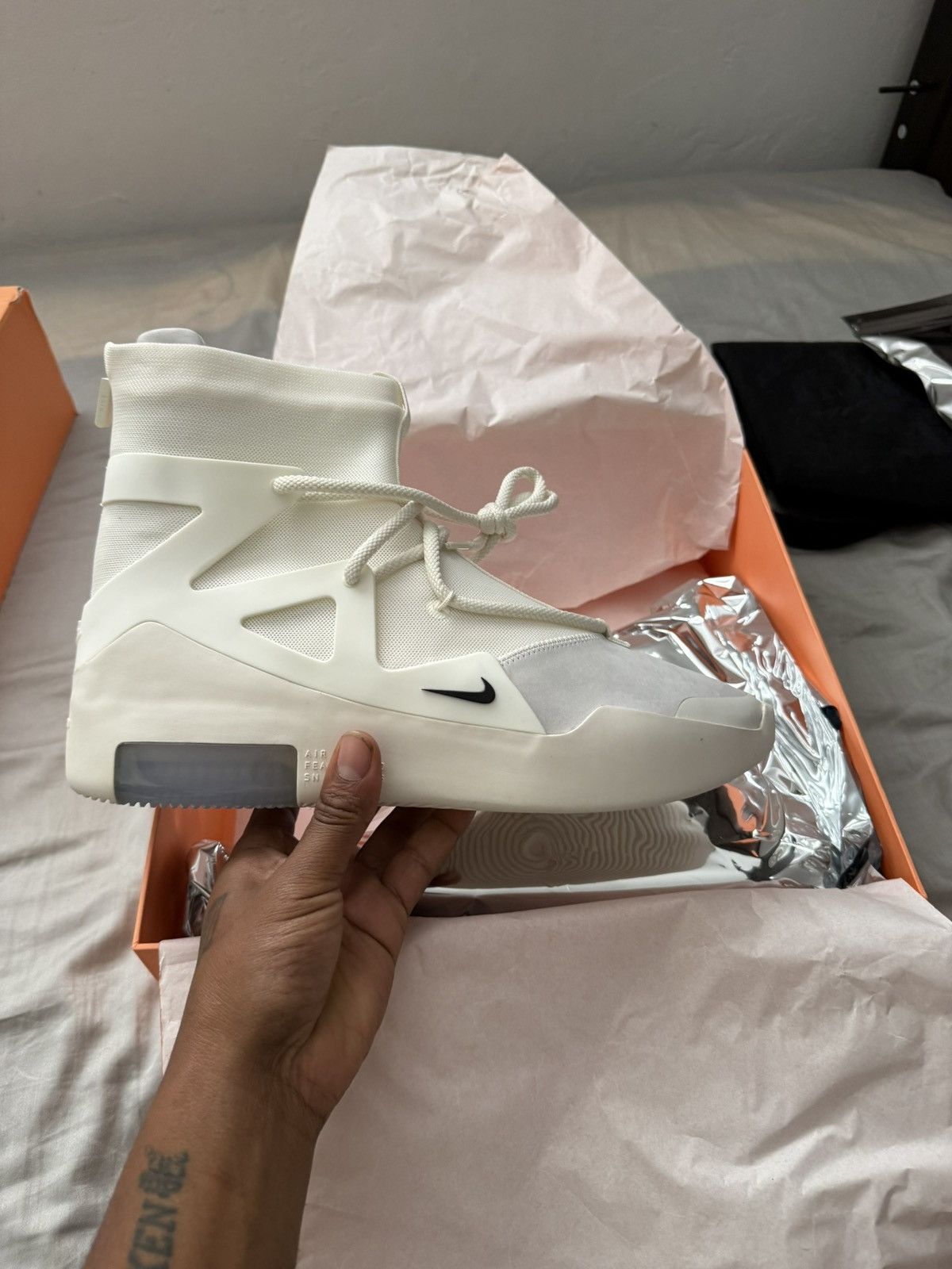 Fear of God × Nike Nike Air Fear of God 1 Sail 10.5 dead stock Size US 10.5 / EU 43-44 - 7 Thumbnail