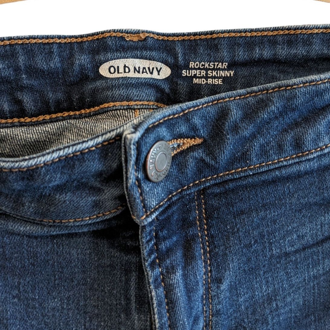 Old Navy Old Navy Rockstar Super Skinny Mid-Rise Jeans in Campbell Size 40" / US 18 - 5 Thumbnail