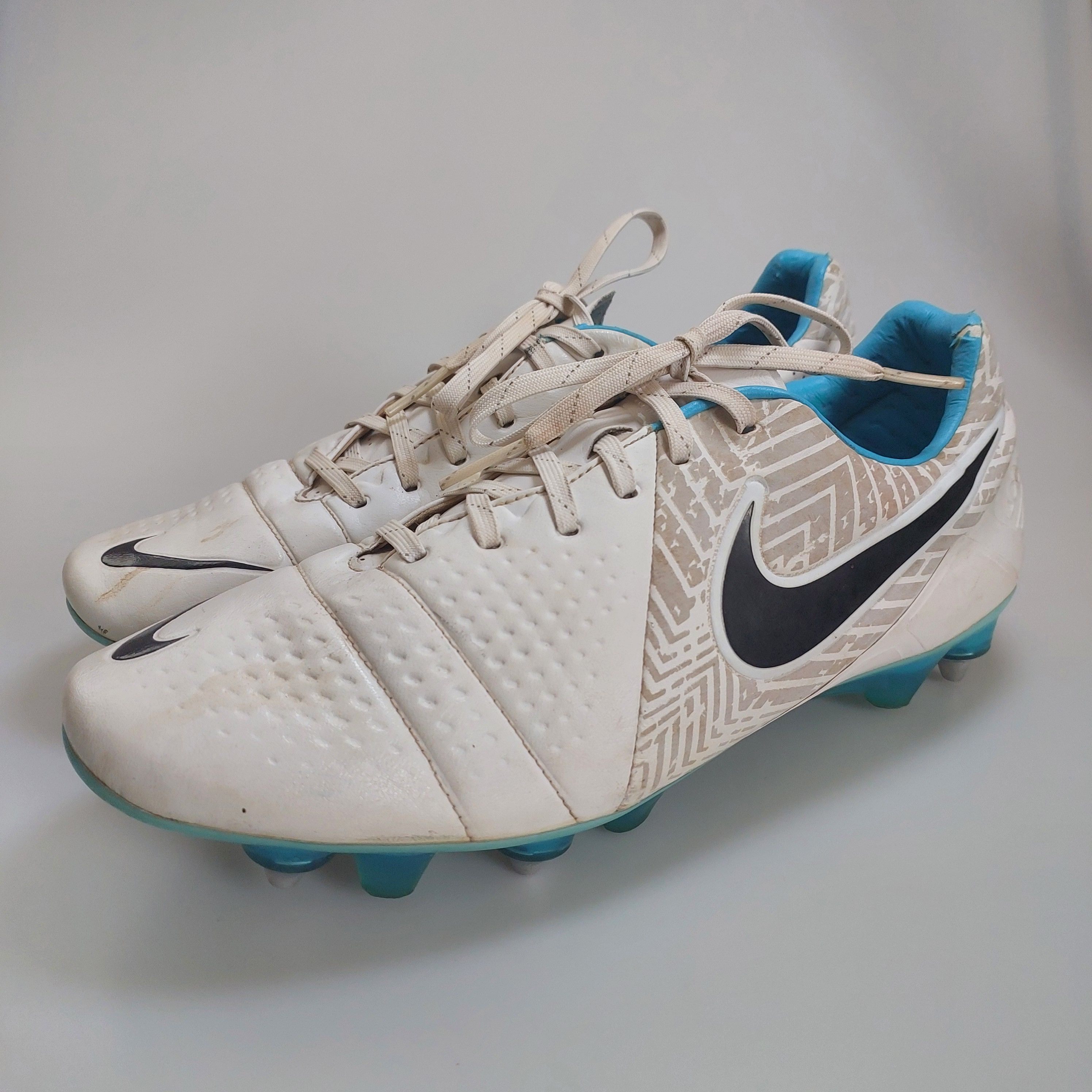 Nike MagistaX Proximo Elite IC 718358-808 US10.5 UK9.5 28.5CM 