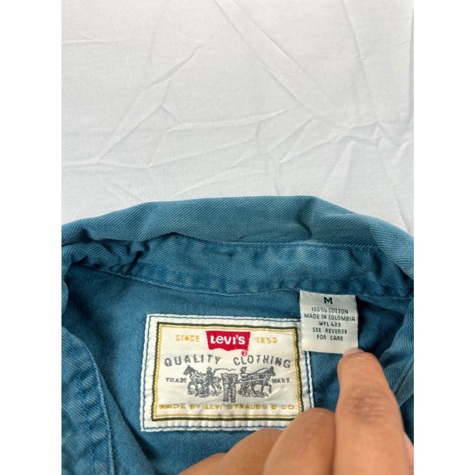 Levi's Levi's Shirt Denim Workwear M Aqua Blue 2 Pocket Button-Up Long Sleeve Casual Mens Size US M / EU 48-50 / 2 - 2 Thumbnail