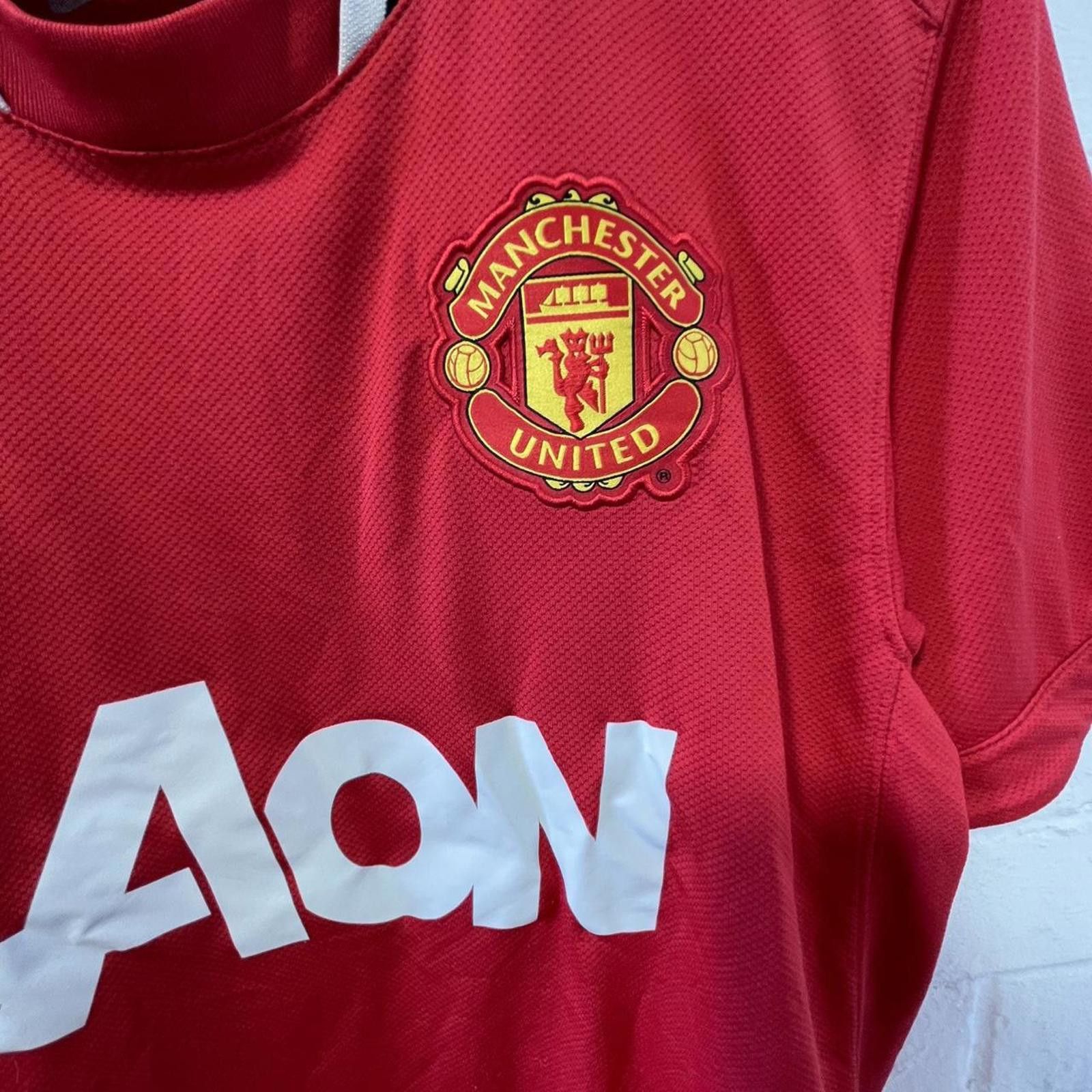 Nike Nike Men's Red Tshirt Size US M / EU 48-50 / 2 - 4 Thumbnail