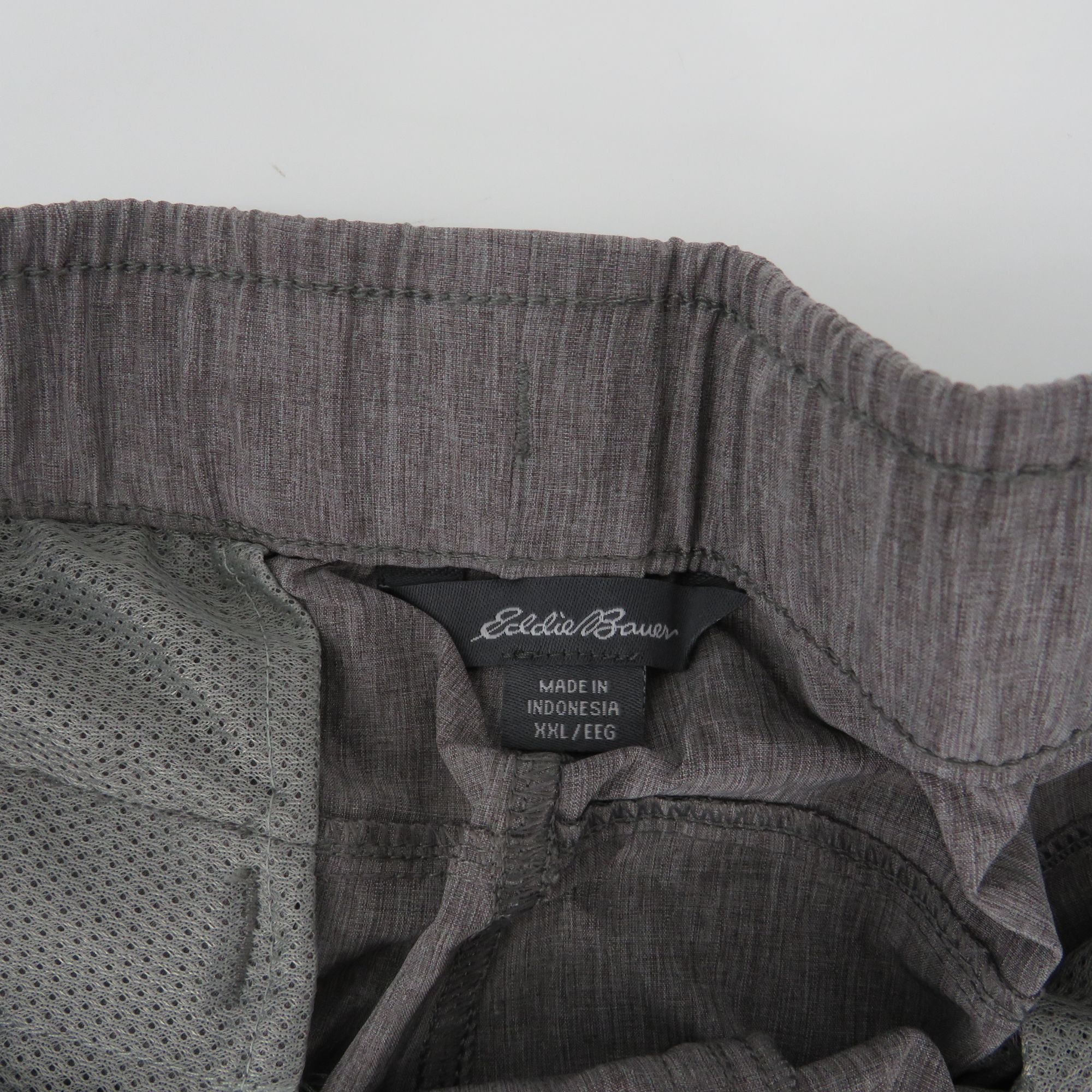 Eddie Bauer Eddie Bauer Mens XXL Pull-On Shorts Gray Stretch Water Repel Size US 40 / EU 56 - 4 Thumbnail