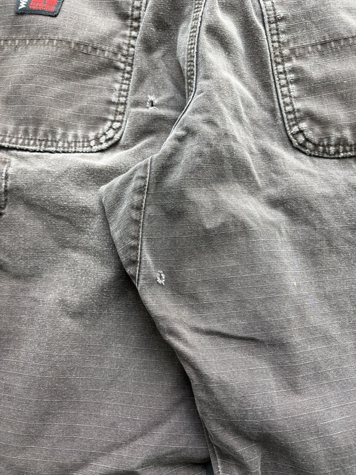 Vintage Vintage Y2K Wrangler Riggs Double Knee Carpenter Pants 32x30 Size US 32 / EU 48 - 11 Thumbnail