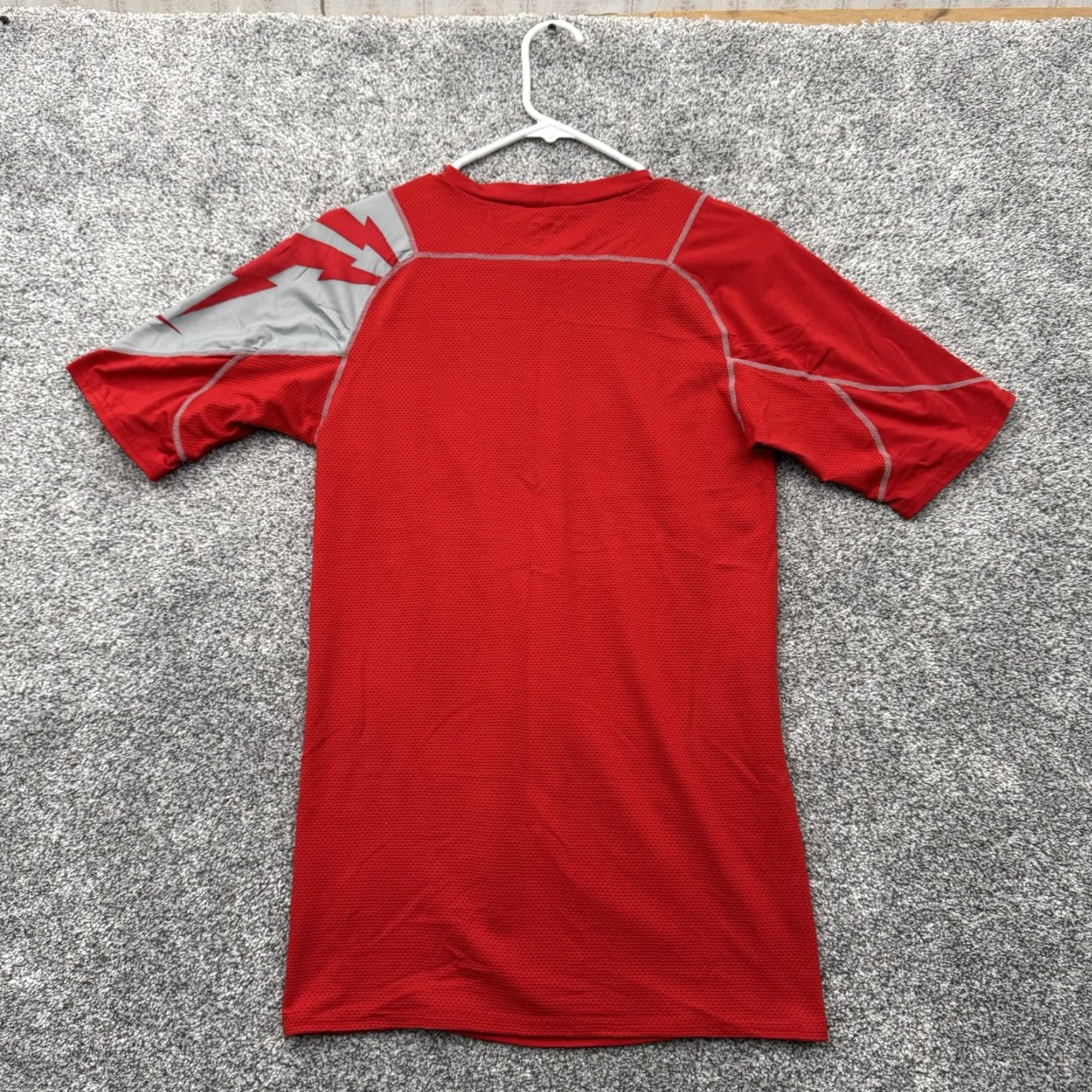 Nike Nike Shirt Mens XL Dri-Fit Athletic Activewear T-Shirt Red 30 Chest Moisture Wicking Breathing Lightweight Logo Cross Training Gym Running 90s? Size US XL / EU 56 / 4 - 6 Thumbnail