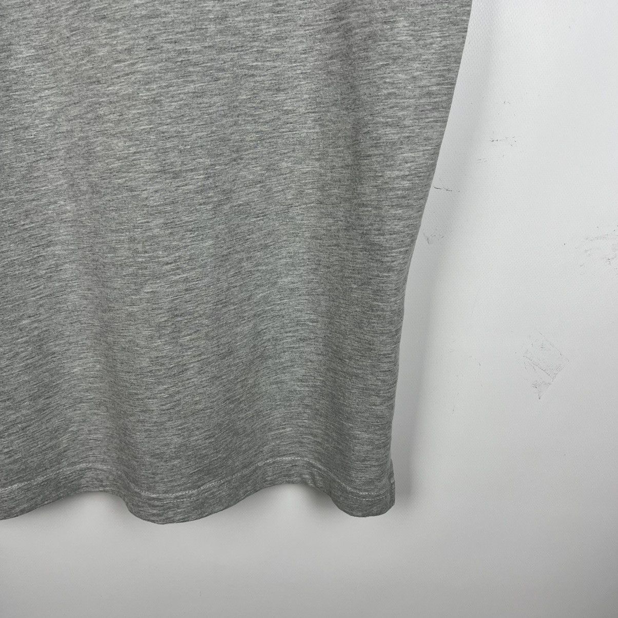 Vivienne Westwood Vivienne Westwood y2k orb logo tee Size US L / EU 52-54 / 3 - 19 Thumbnail