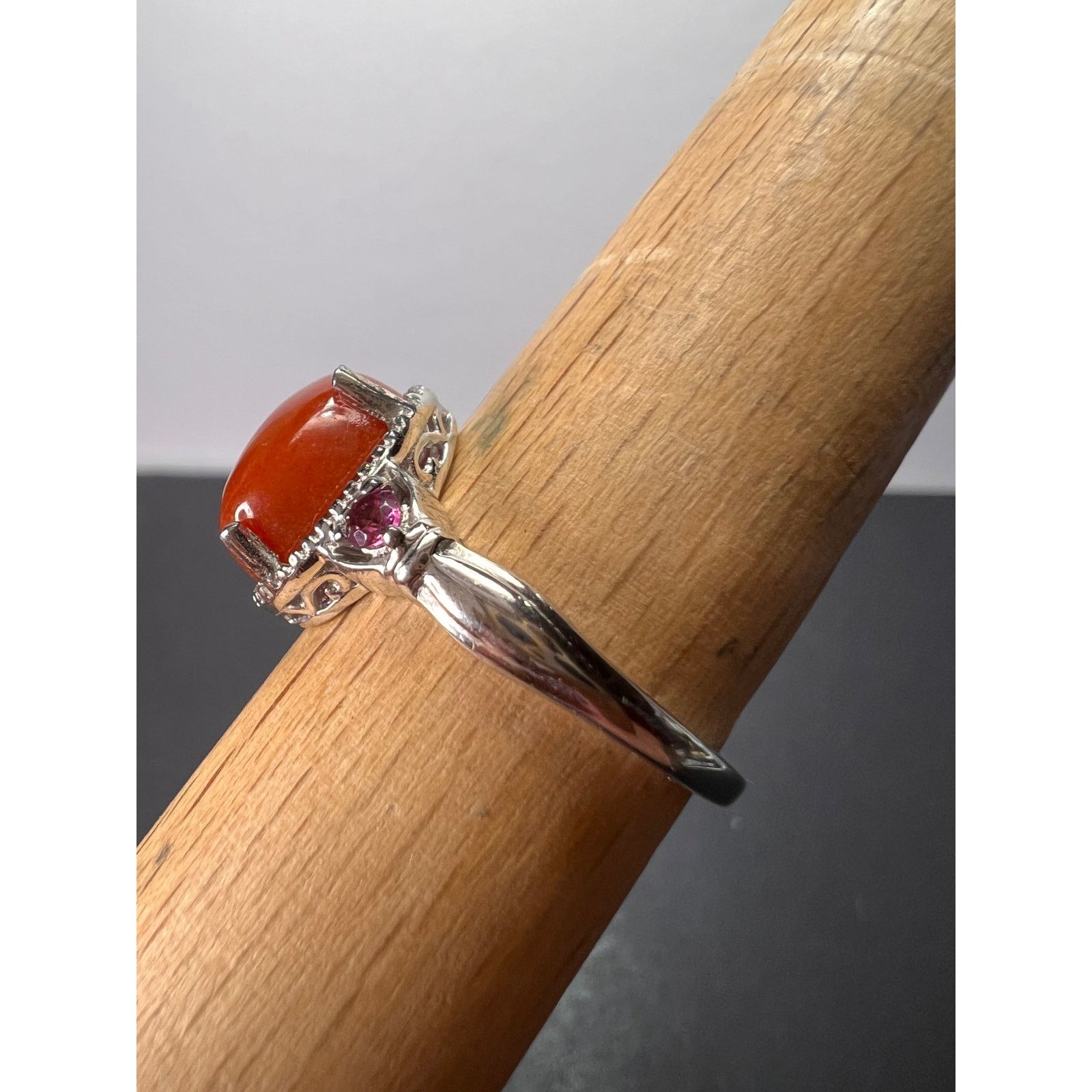Other Red Jade and grape rhodolite garnet sterling silver ring Size ONE SIZE - 9 Thumbnail