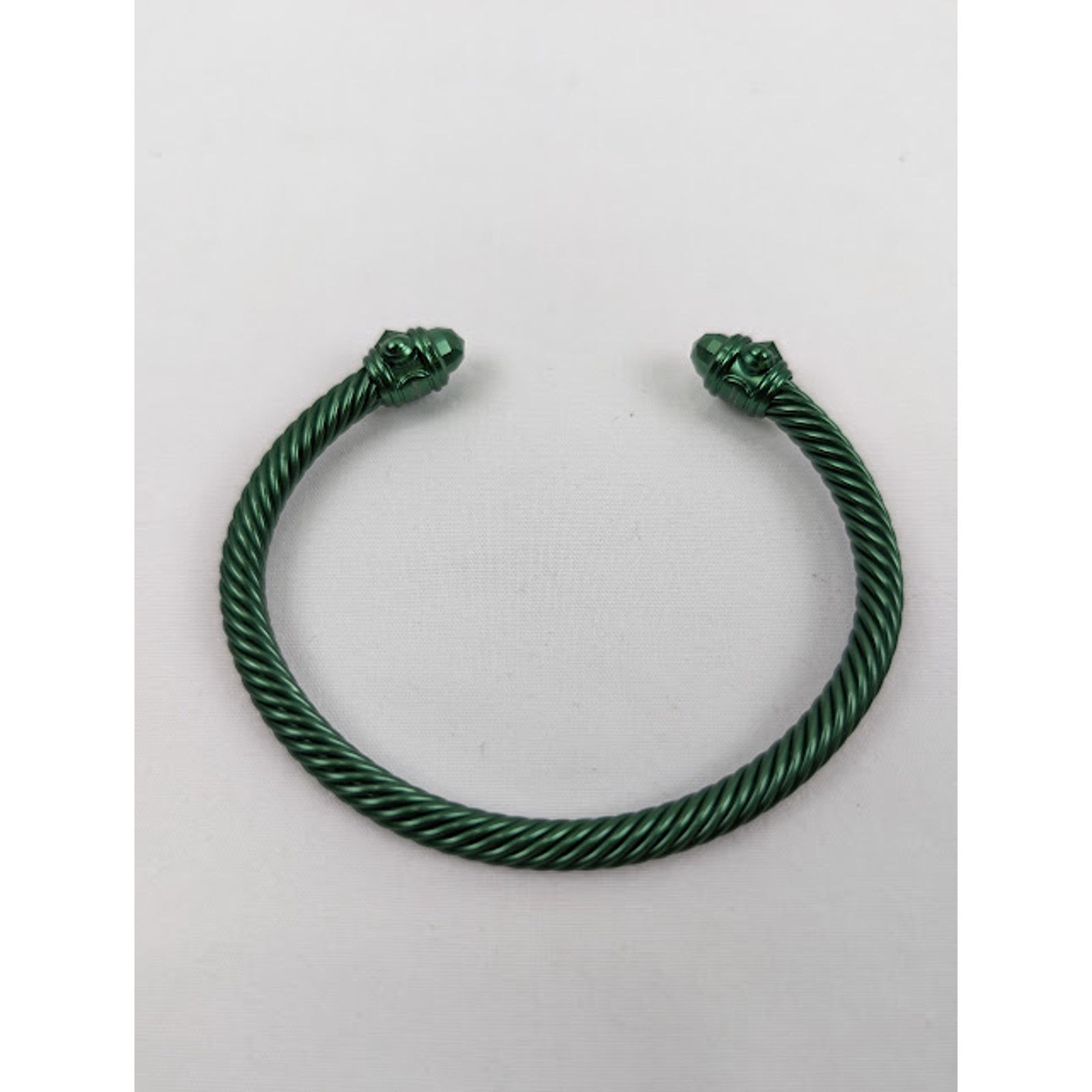 David Yurman o1rshd1 Size: S / Classic Cable Bracelet in Green Size ONE SIZE - 2 Thumbnail