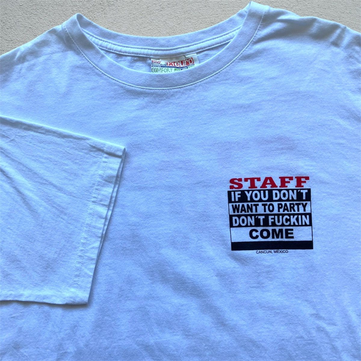 Other Vintage Y2K Quote Tee Shirt Staff Cancun Mexico 90s Humor Size US XL / EU 56 / 4 - 2 Thumbnail