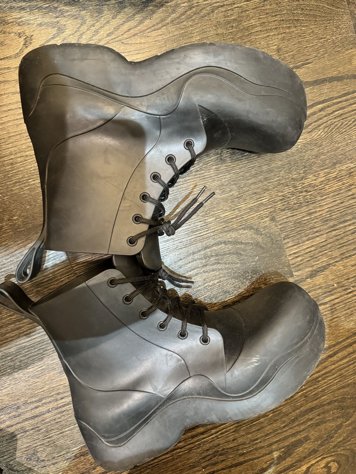 Bottega Veneta Bottega Veneta Puddle Ankle Hiking Rain Boot Size US 8 / EU 41 - 2 Thumbnail
