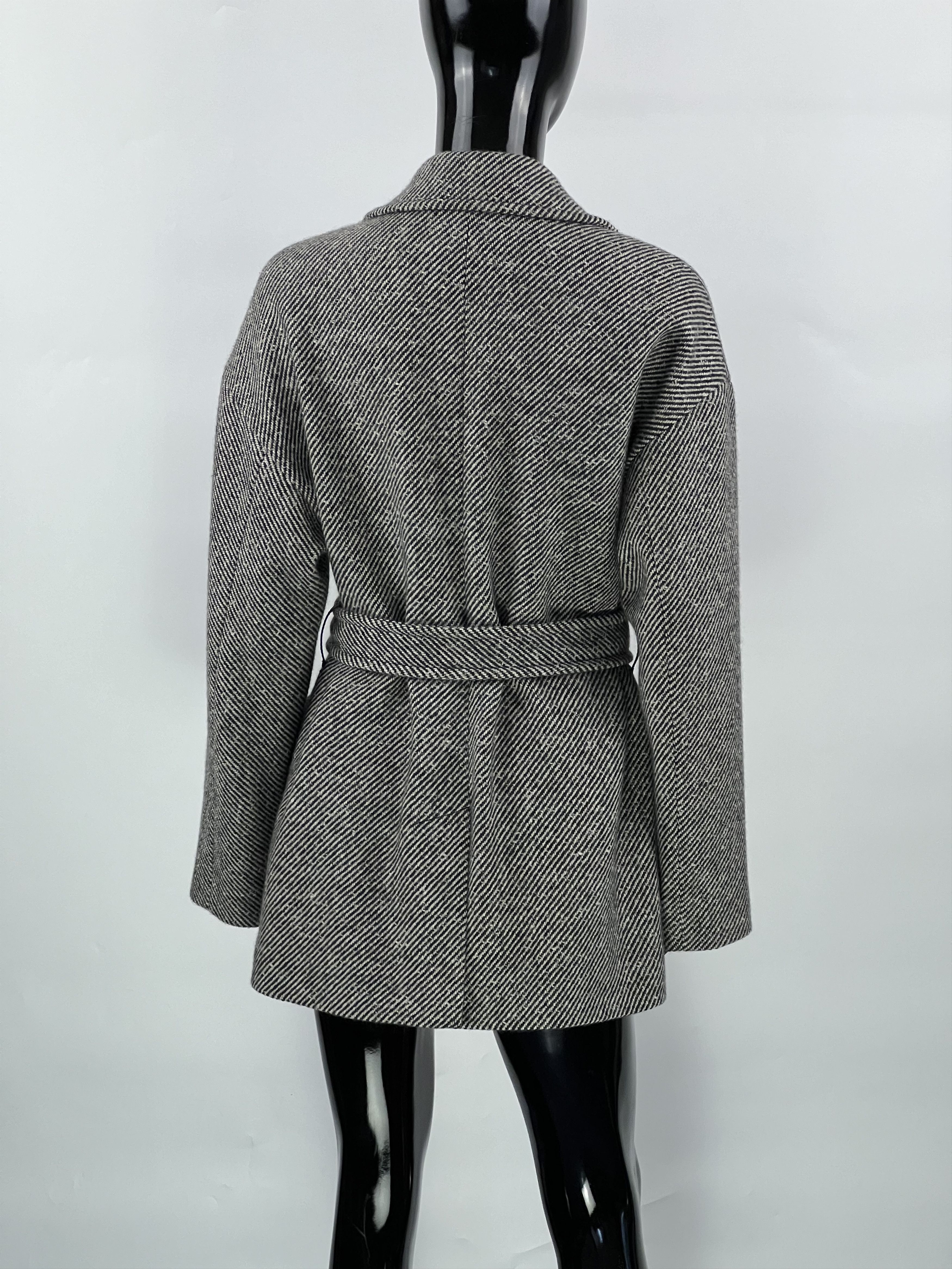 Loro Piana Loro Piana Women's 100% Cashmere Coat Size S/M Oversized Size S / US 4 / IT 40 - 4 Thumbnail