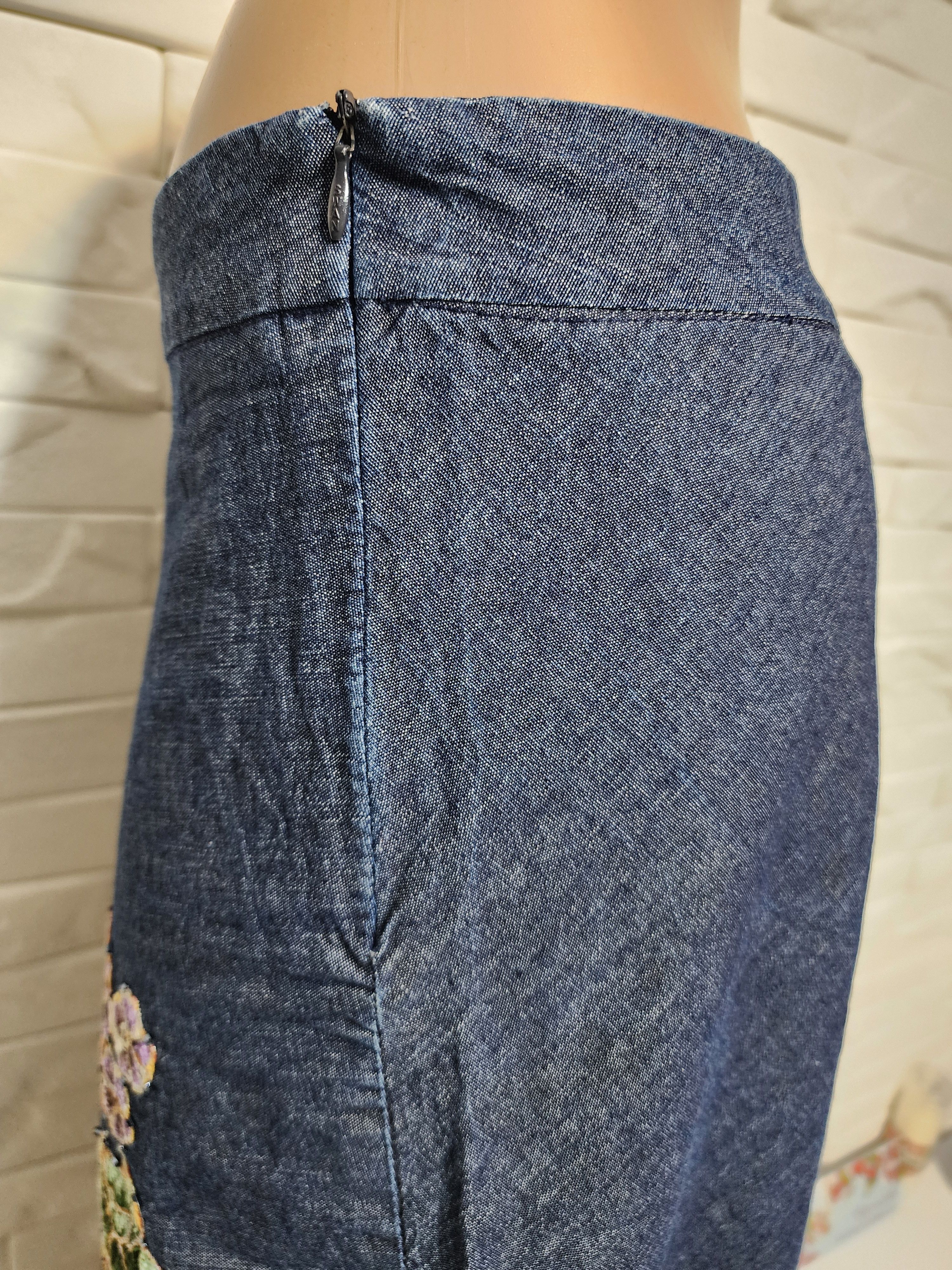 Other Blue Cotton Skirt: Flared Skirt with Embroidery and Beads. Size 30" / US 8 / IT 44 - 7 Thumbnail