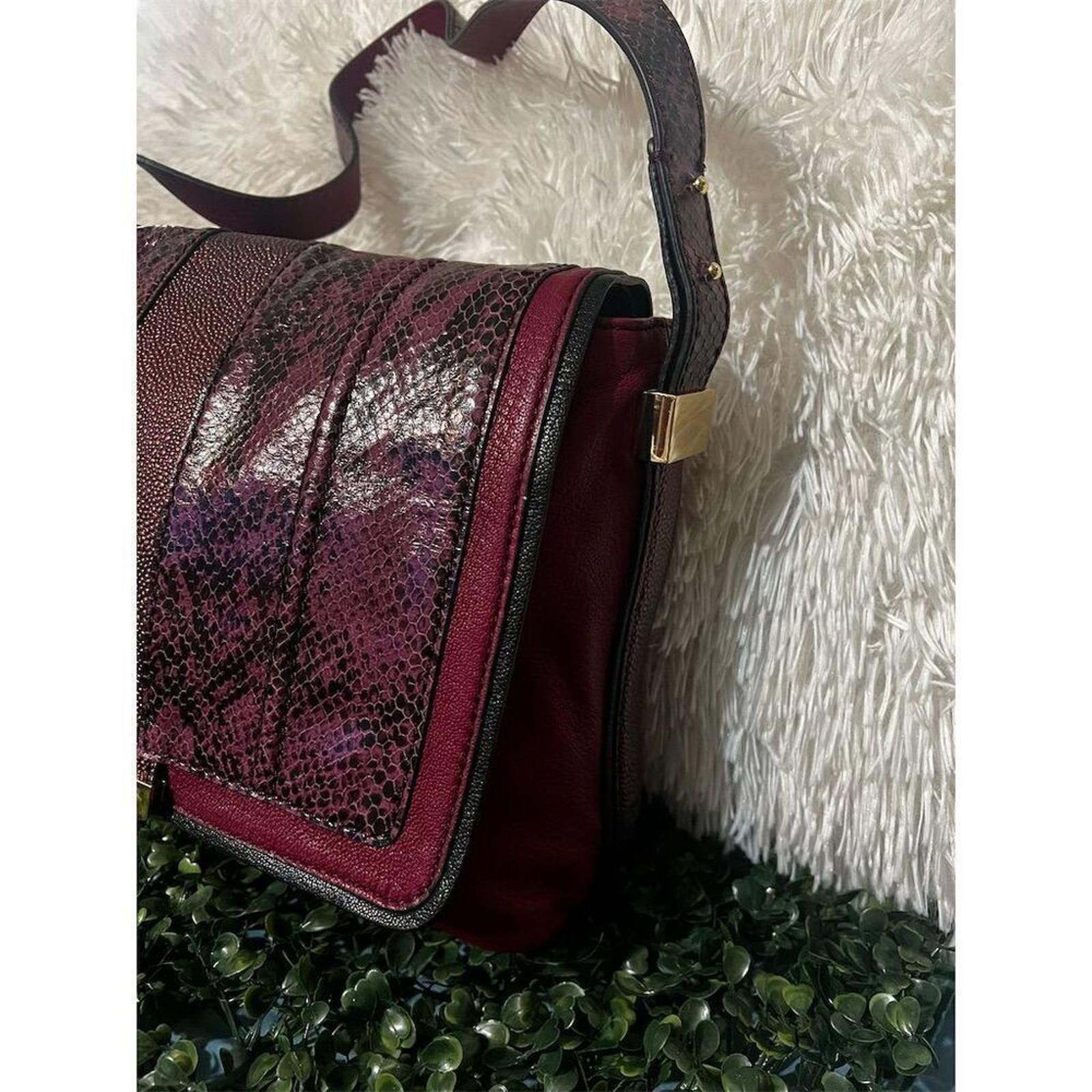 Juicy Couture Jeans Juicy Couture Y2K Wild Ones Patti Embossed Snake w/ dust bag Size ONE SIZE - 4 Thumbnail