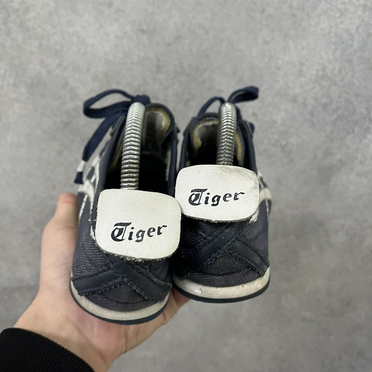 Asics Asics Onitsuka Tiger Mexico 66 Vintage Leather Sneakers Rare Size US 5.5 / EU 38 - 9 Thumbnail