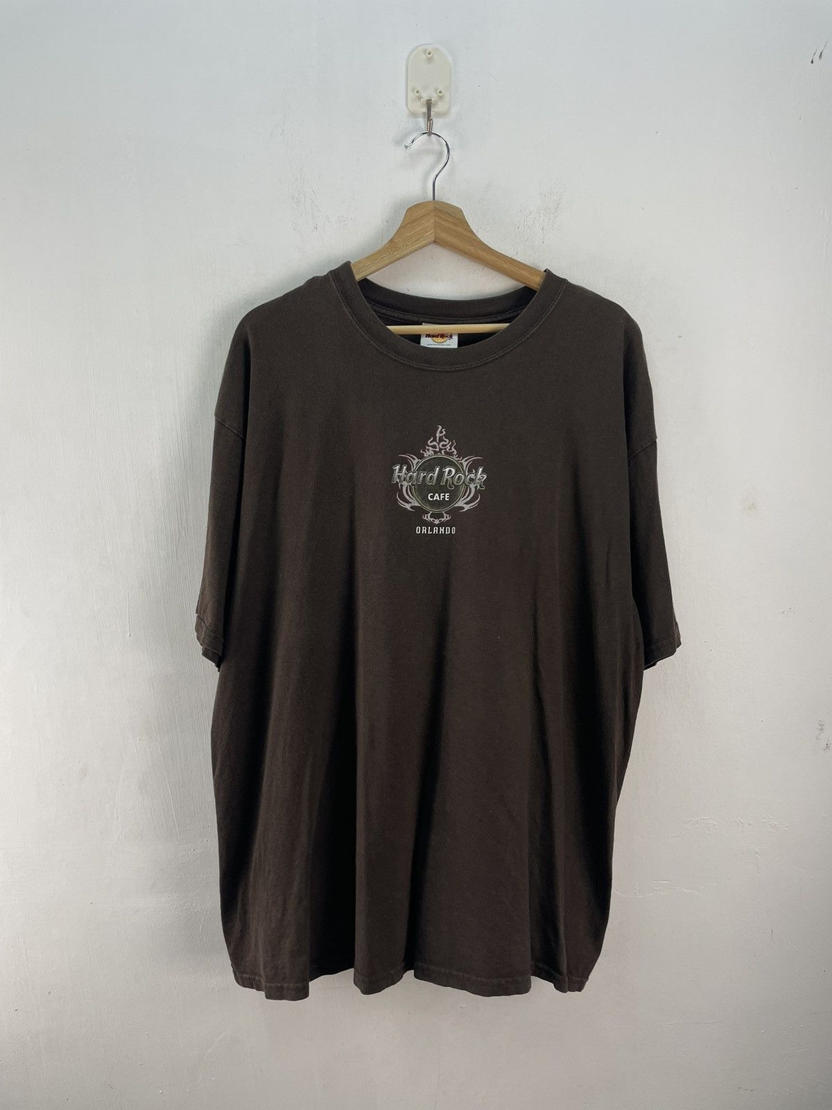 Hard Rock Cafe × Vintage Vintage 90s Hard Rock Cafe Orlando Dragon tshirt Size US XL / EU 56 / 4 - 2 Thumbnail