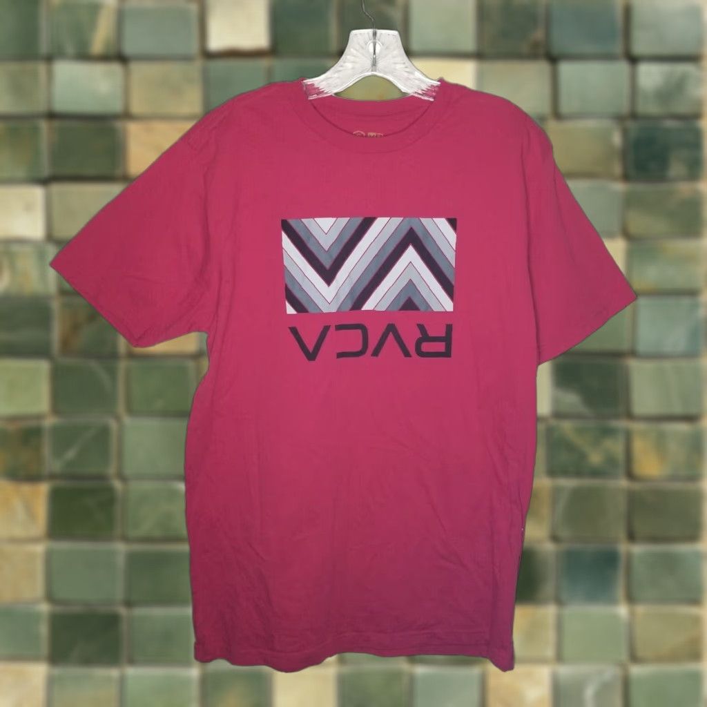 RVCA RVCA T-Shirt Red Short Sleeve Graphic Men XL Size US XL / EU 56 / 4 - 1 Thumbnail