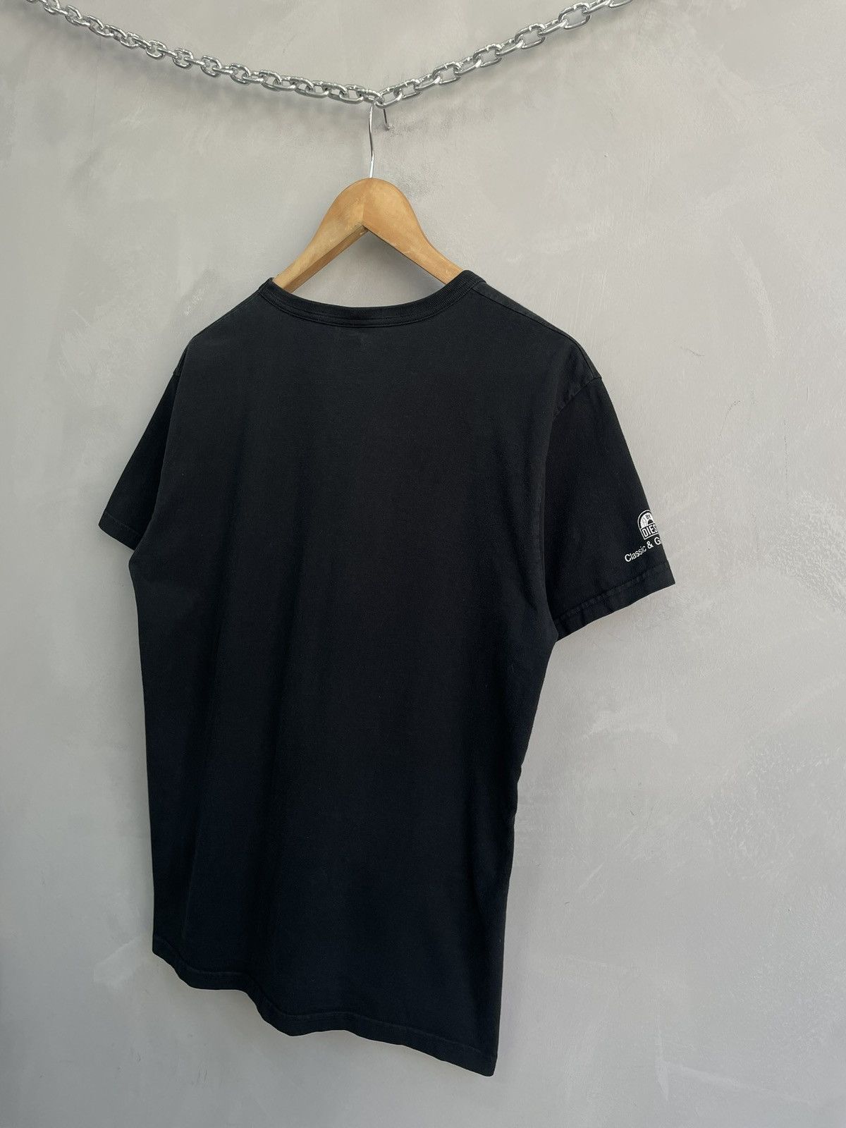 Diesel Rare vintage retro Diesel t shirt y2k Size US L / EU 52-54 / 3 - 6 Thumbnail
