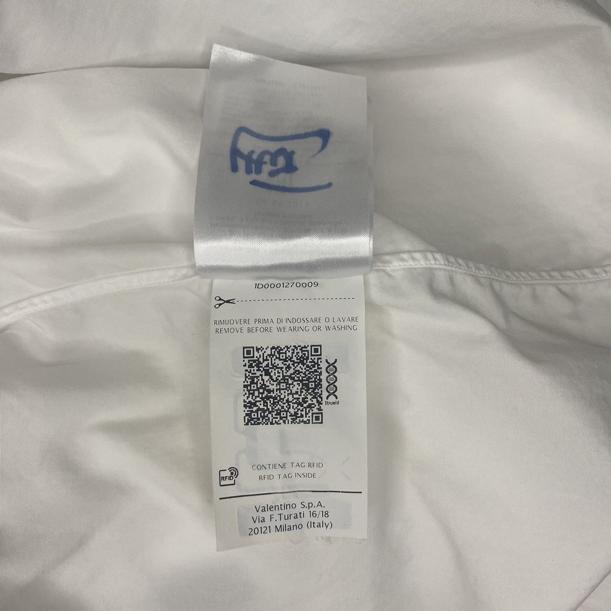 Valentino Valentino Button Down Shirt Size US S / EU 44-46 / 1 - 10 Thumbnail