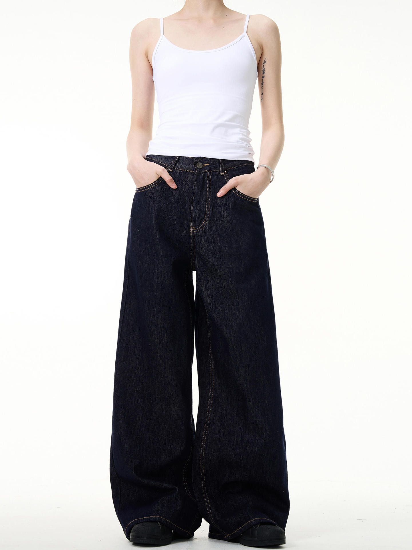 Japanese Brand × Vintage Simple Solid Black Jeans Vintage Washing Wide Leg Loose Size US 33 - 5 Thumbnail
