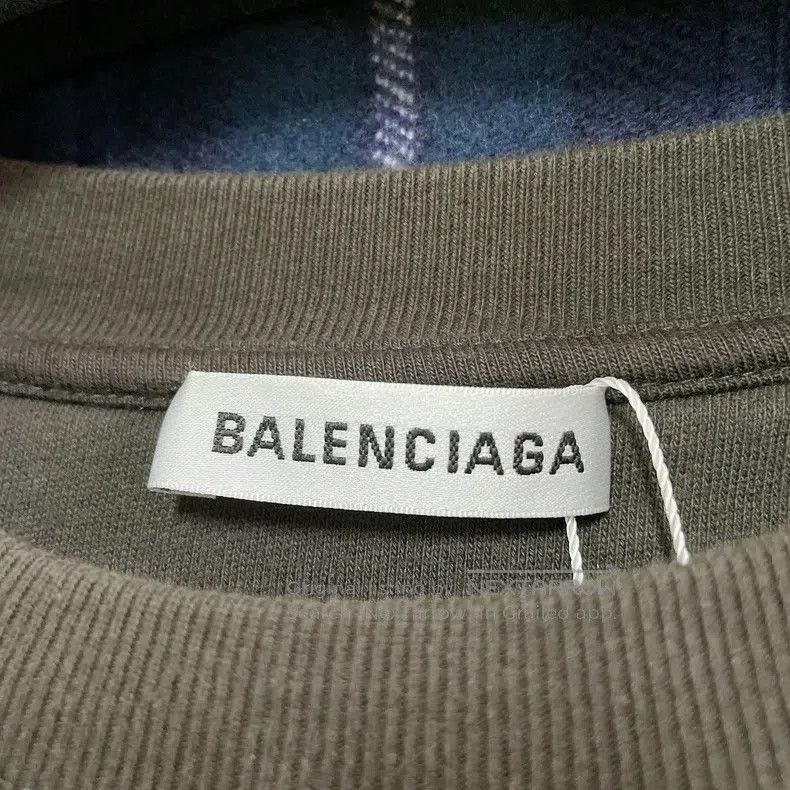 Balenciaga Balenciaga Sweatshirt Size US S / EU 44-46 / 1 - 6 Thumbnail