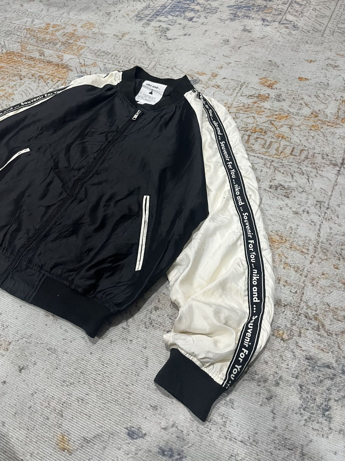 Japanese Brand Niko And Souvenir For You Bomber Jacket Size US M / EU 48-50 / 2 - 3 Thumbnail