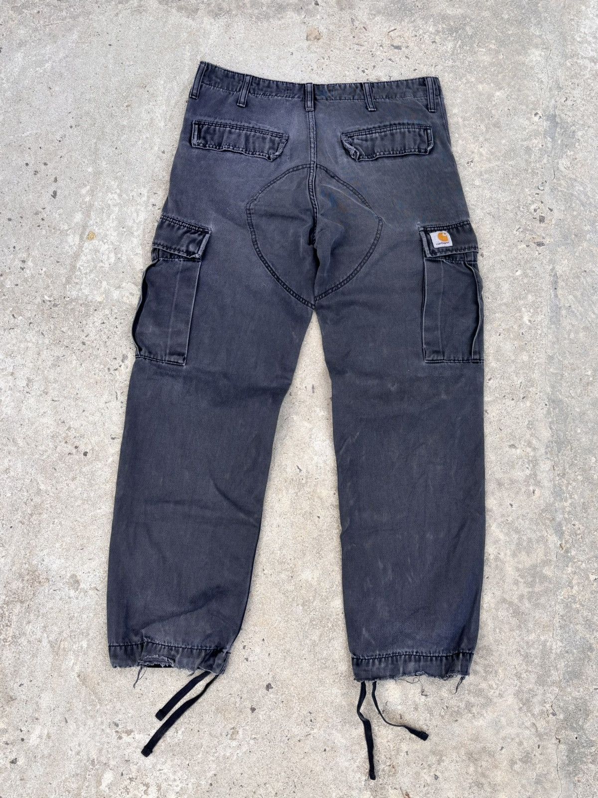 Carhartt Carhartt vintage cargo pants 32*32 M size Size US 32 / EU 48 - 1 Thumbnail