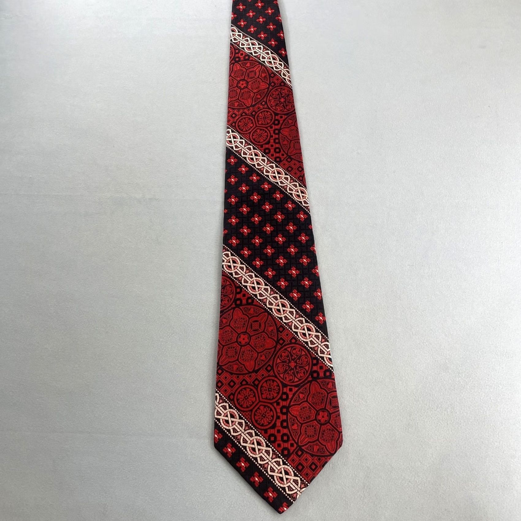 Vintage VINTAGE Necktie 4.5" Kipper Handmade Jacquard Rockabilly Mob Boss Red Black White Geometric Vintage Tugged Capable Wide Tie Mens Size ONE SIZE - 6 Thumbnail