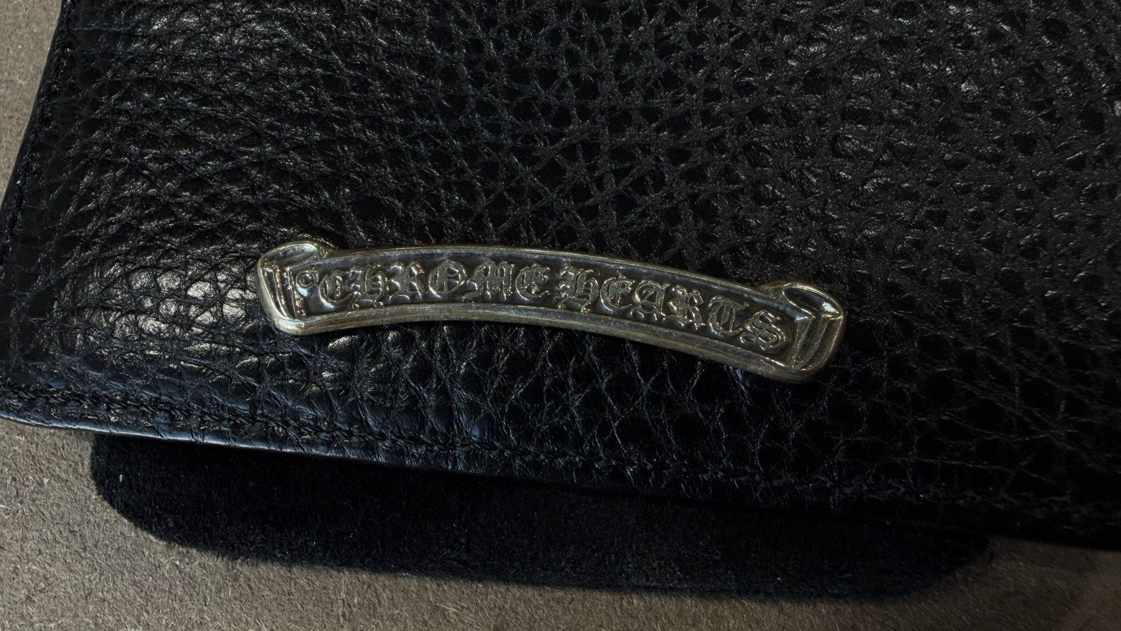 Chrome Hearts Scroll Logo Leather Card Holder Size ONE SIZE - 3 Thumbnail