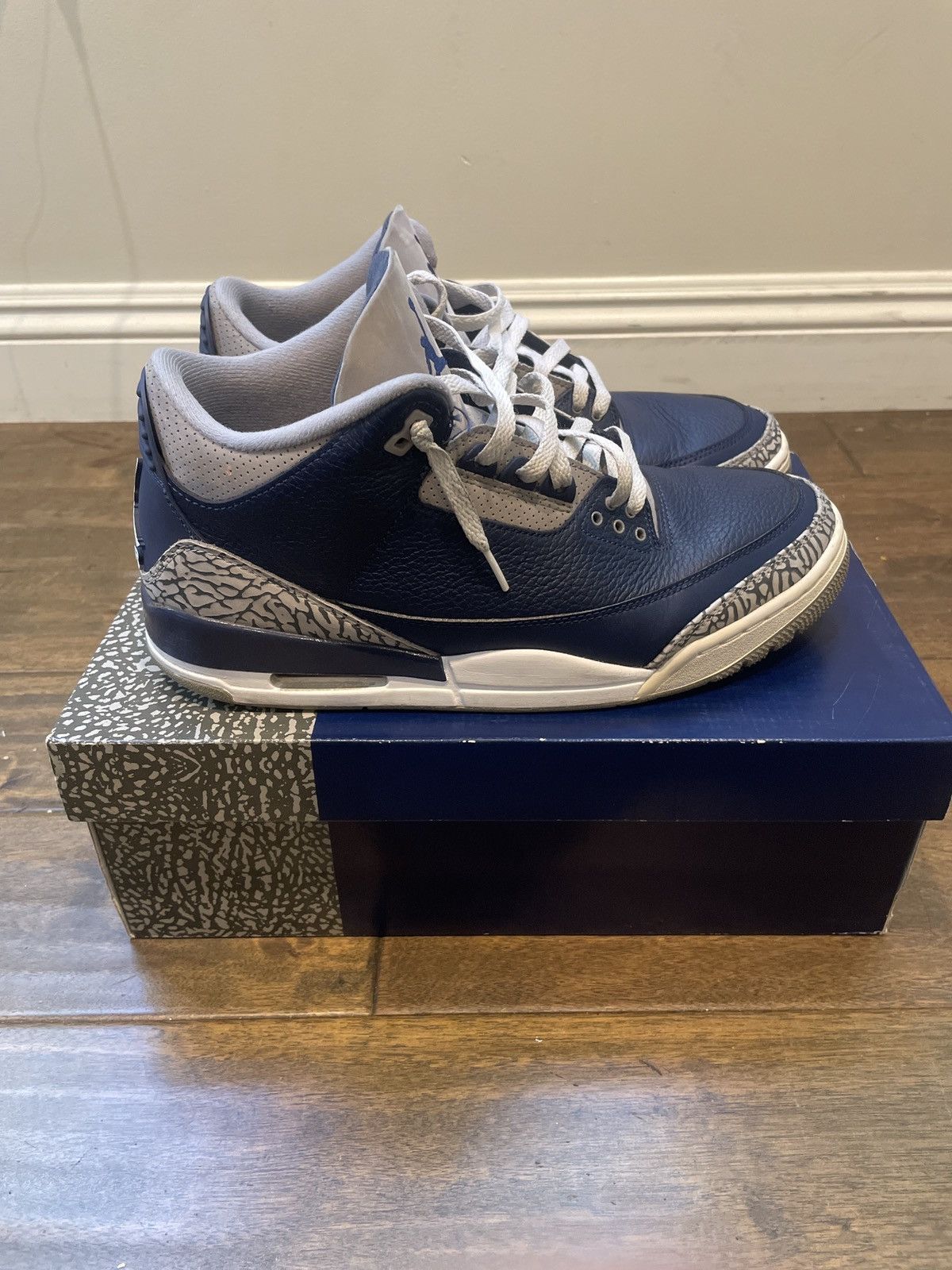 Jordan Brand Jordan 3 Retro Georgetown Size US 11 / EU 44 - 1 Thumbnail