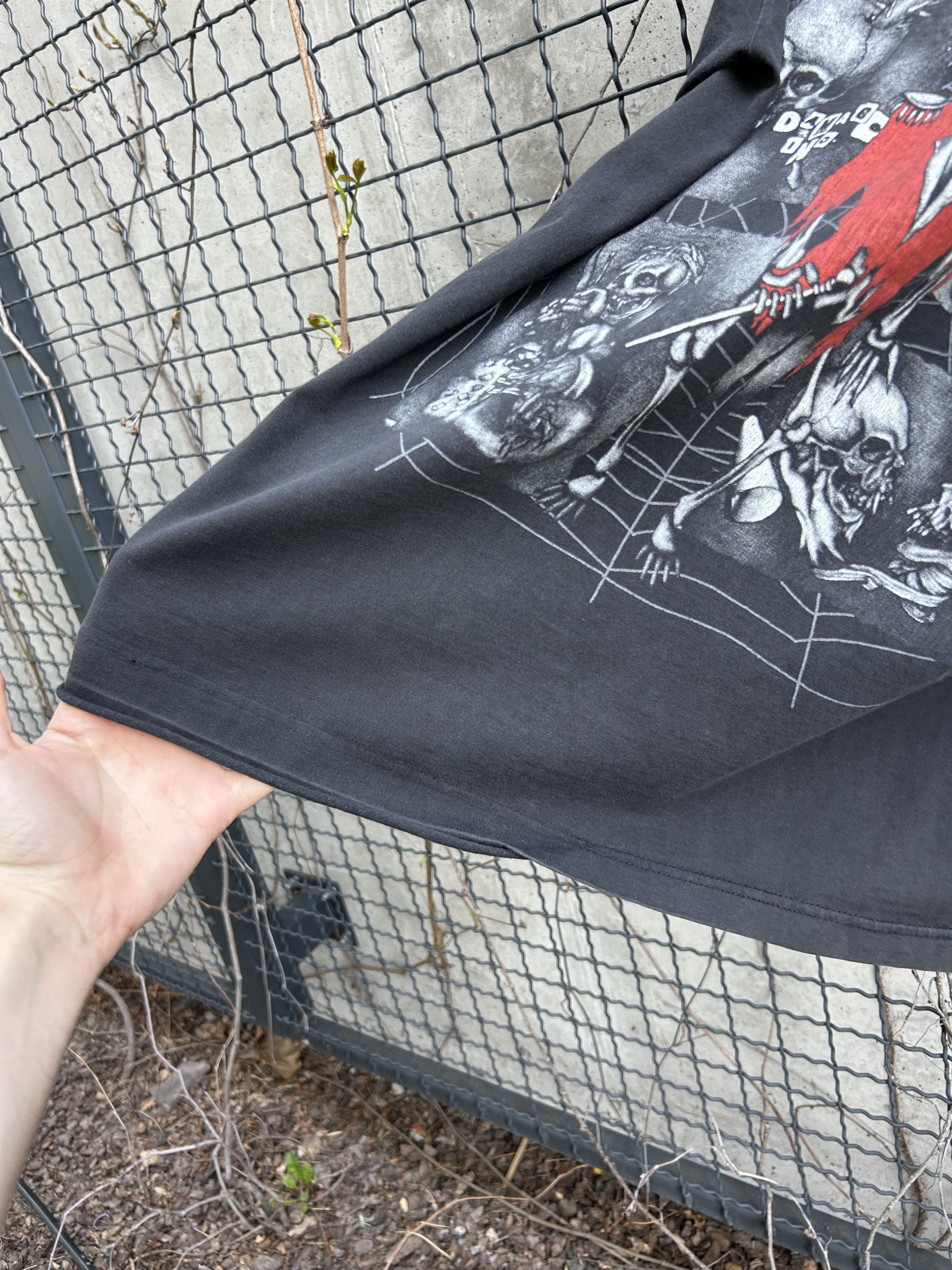 Band Tees Vintage 90s Metallica Ringmaster Rock Band T-shirt Size US L / EU 52-54 / 3 - 20 Thumbnail