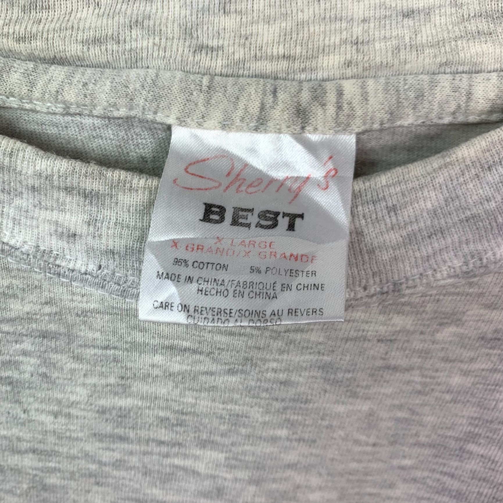 Vintage VINTAGE Sherry's Best Minnesota Who Farted? Humor T-Shirt XL White Unisex Adults Short Sleeve Crew Neck Graphic Print Funny 90s Theme Mens Womens Size US XL / EU 56 / 4 - 4 Thumbnail