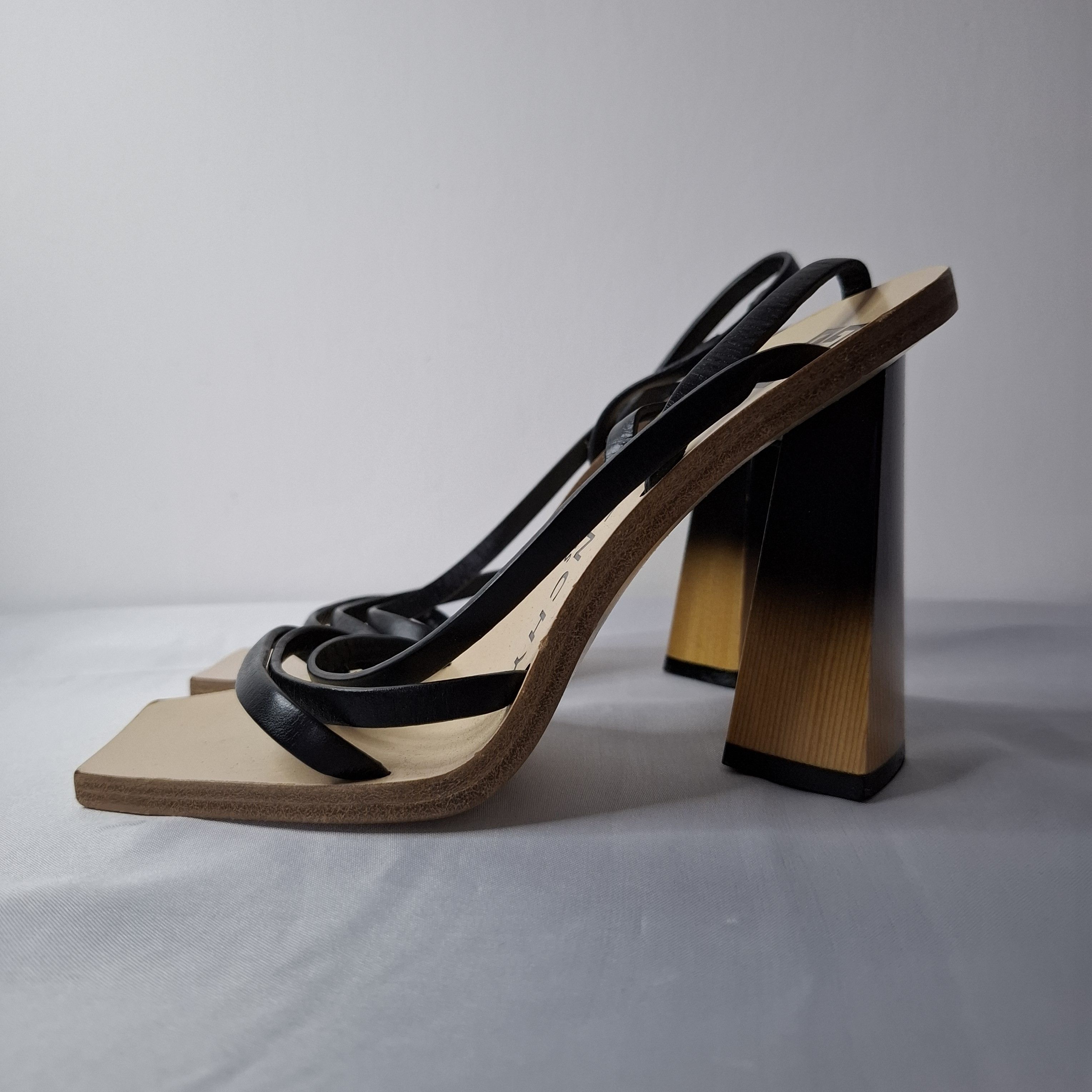 Givenchy Givenchy Losange Brown Wood & Leather Slingback Heels Size US 5 / IT 35 - 6 Thumbnail