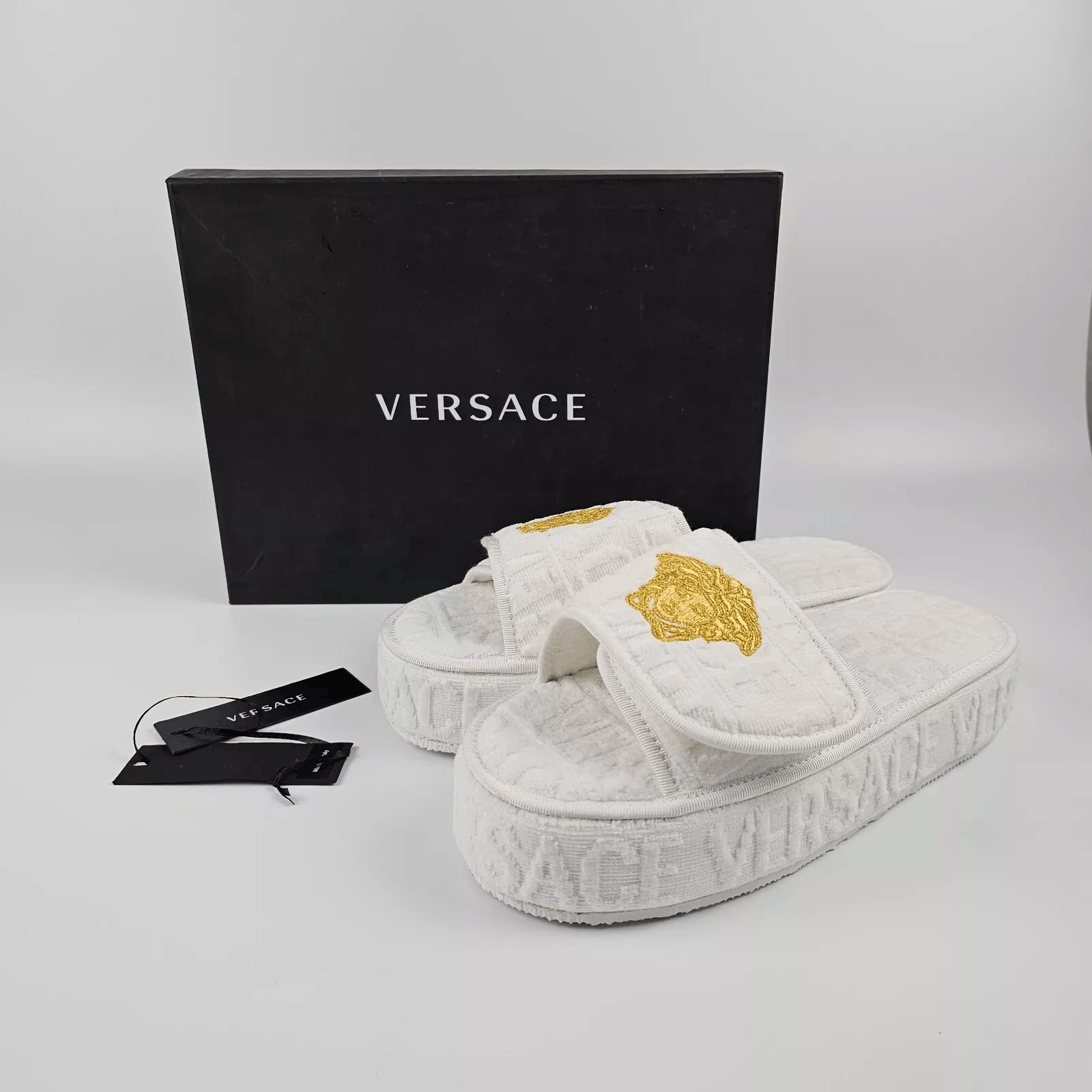 Versace VERSACE Allover White Cotton Slippers New Size US 5 / EU 37 - 2 Thumbnail