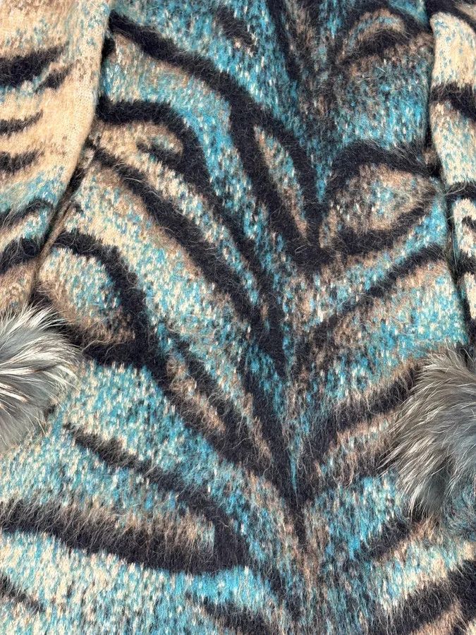 Roberto Cavalli 2000s Roberto Cavalli Turquoise Wool Abstract Savage Fur Coat Size M / US 6-8 / IT 42-44 - 7 Thumbnail