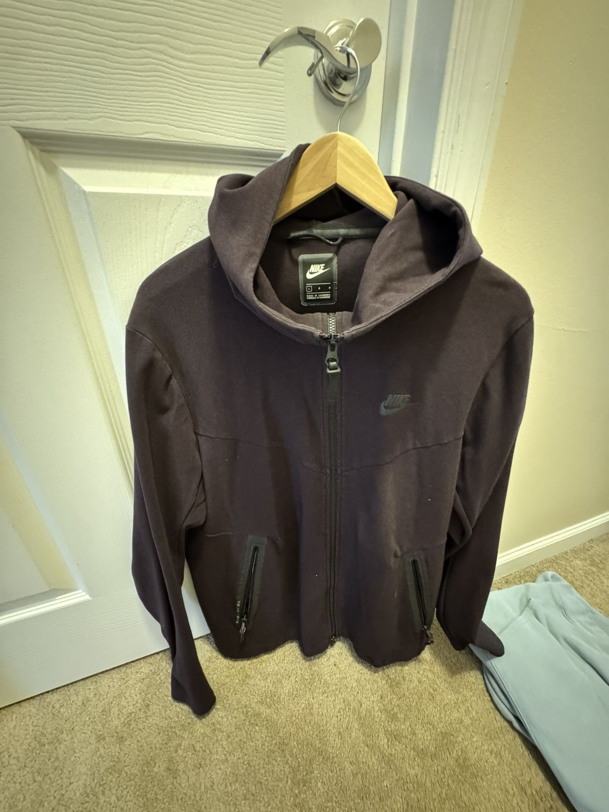 Nike Nike Tech Fleece Maroon Size Large Size US L / EU 52-54 / 3 - 1 Thumbnail
