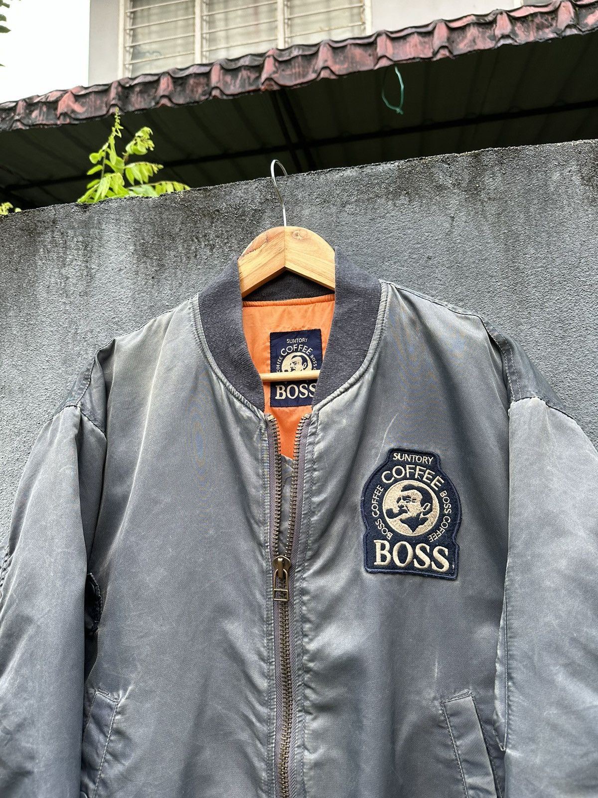 Vintage 👹Vintage Faded MA-1 Suntory Boss Coffee Bomber Jacket Size US L / EU 52-54 / 3 - 6 Thumbnail