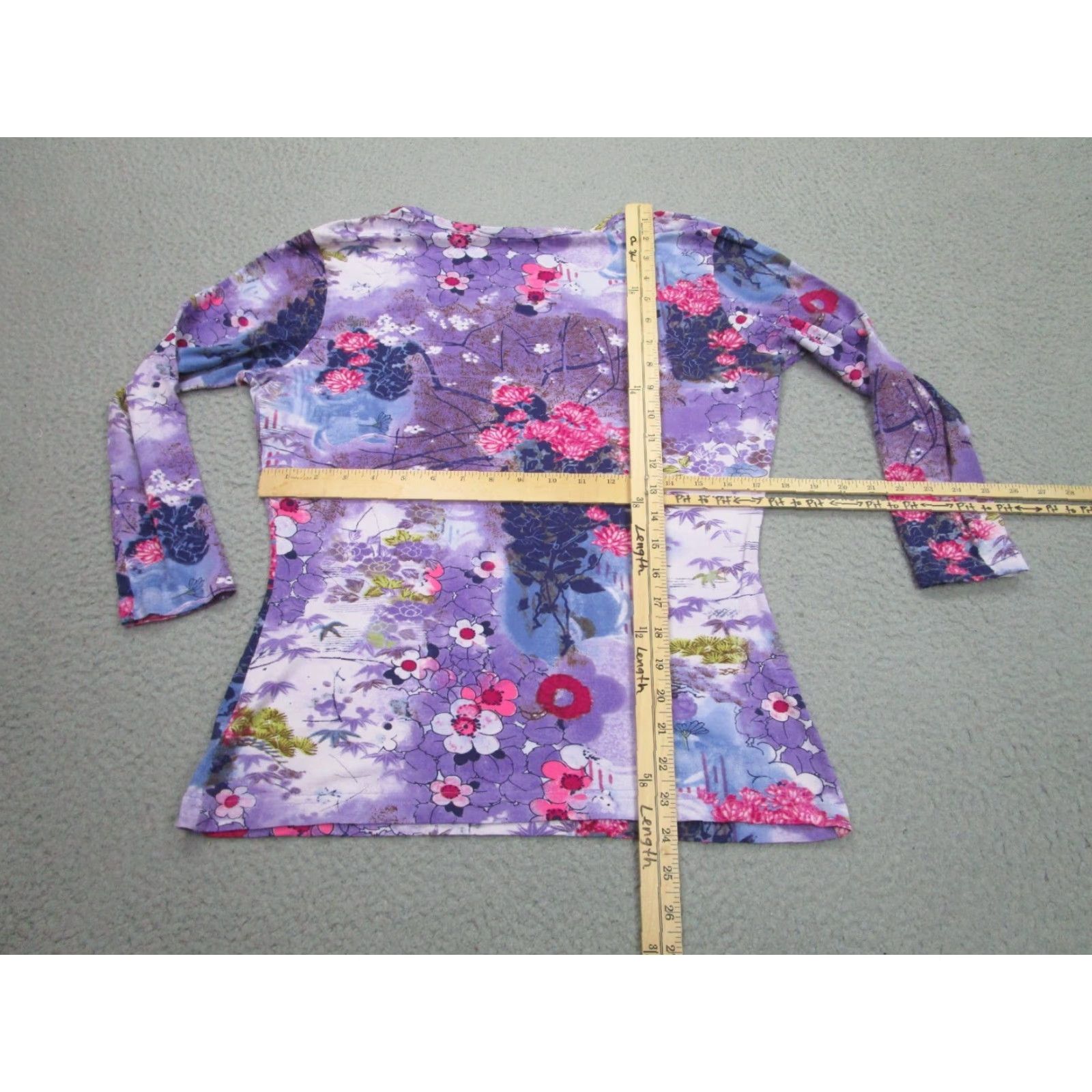Vintage VINTAGE Karen Kane Shirt Womens L Purple Floral 3/4 Sleeve Jersey AOP Y2K Size L / US 10 / IT 46 - 7 Thumbnail