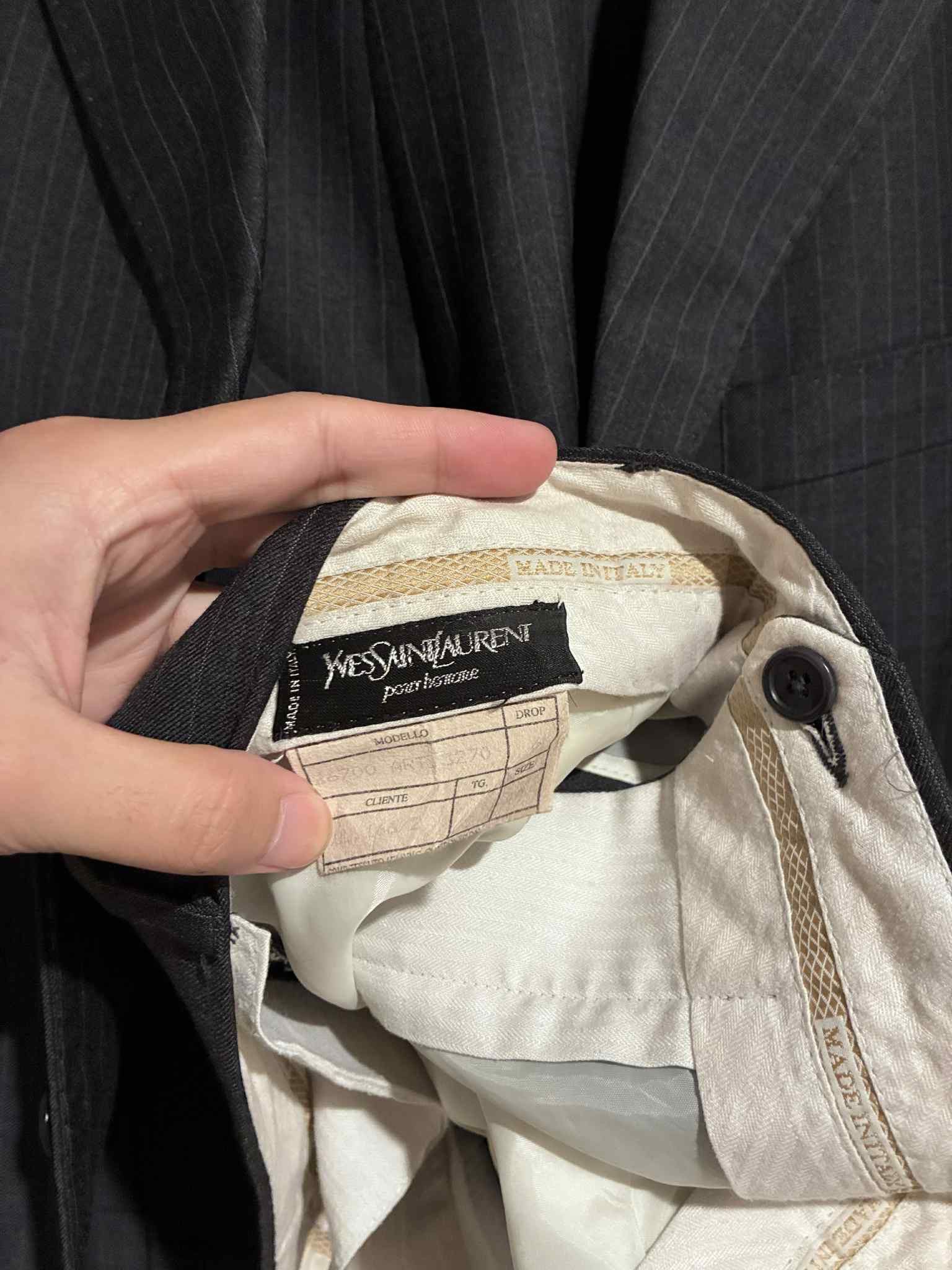 Yves Saint Laurent 3-button pinstripe 2-piece suit Size 50R - 8 Thumbnail