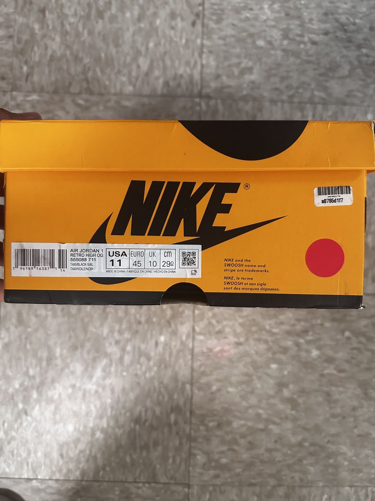 Nike Air Jordan 1 Retro High OG 'Yellow Toe' Size US 11 / EU 44 - 1 Thumbnail