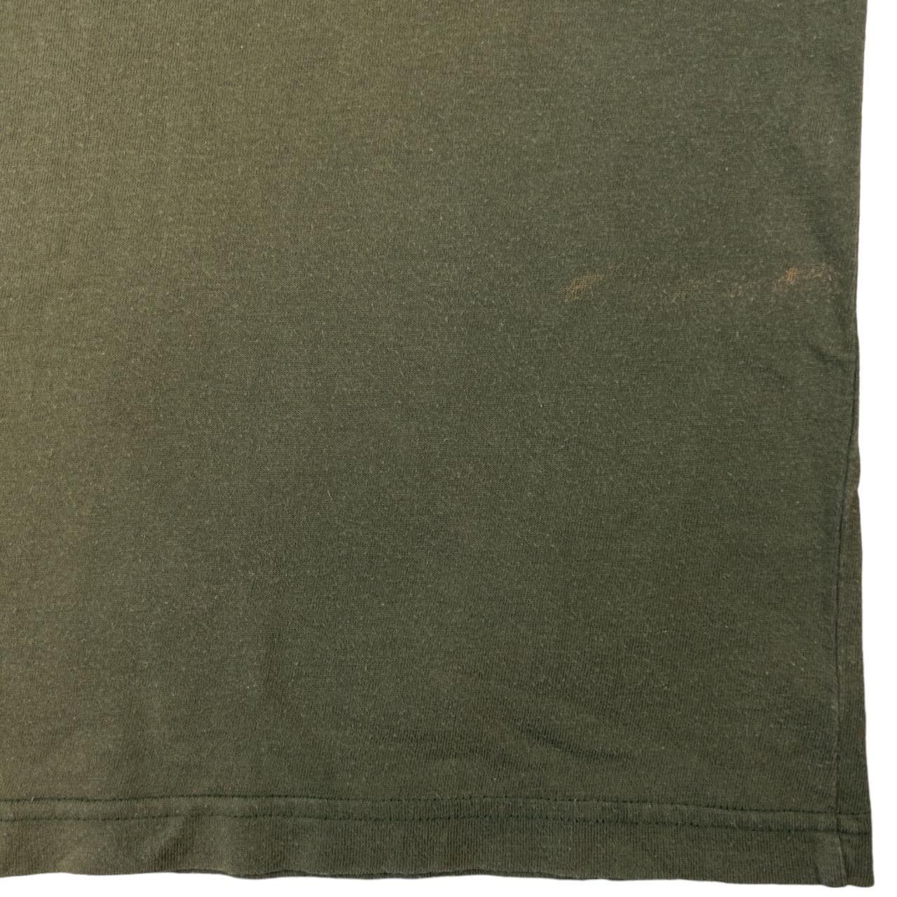 Oakley Vintage Oakley Sunglasses Graphic T Shirt Size XL Size US XL / EU 56 / 4 - 6 Thumbnail