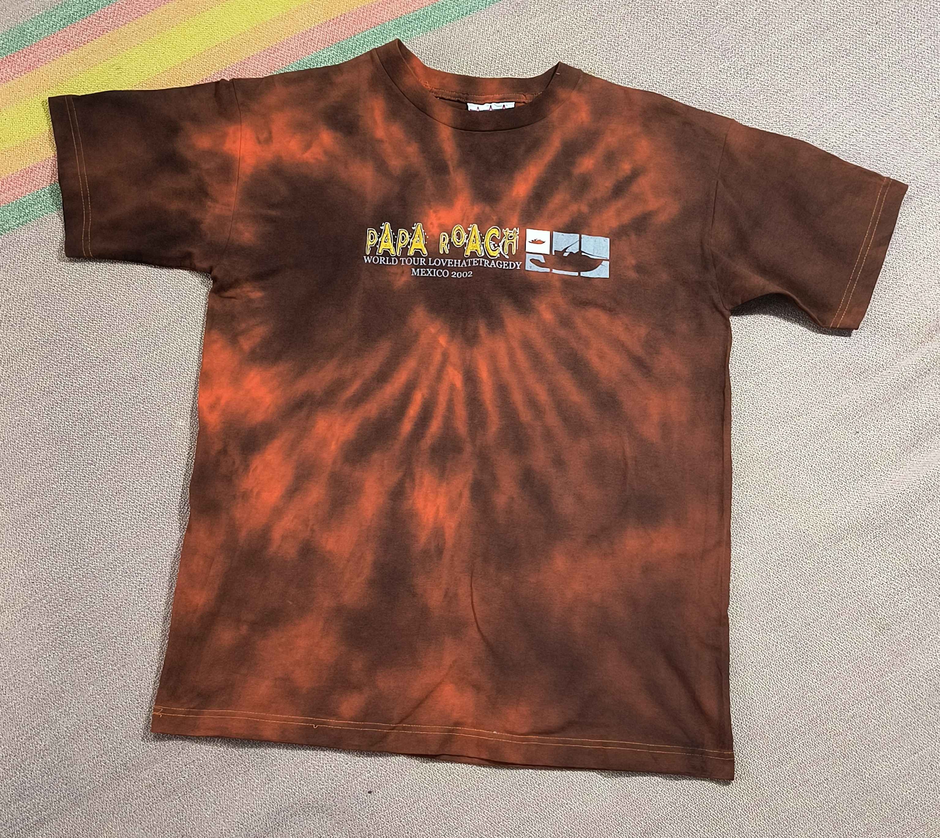 Band Tees Y2K Papa Roach Love Hate Tragedy World Tour Mexico 2002 Size US M / EU 48-50 / 2 - 2 Thumbnail