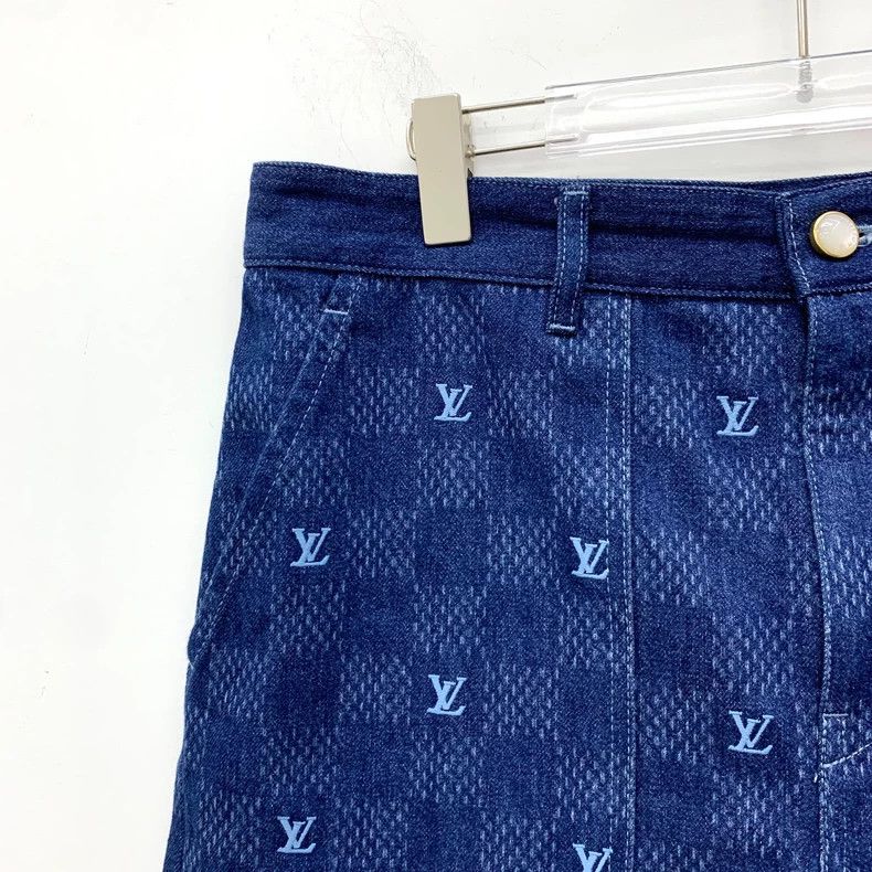 Louis Vuitton Louis Vuitton 24 dark blue checkerboard logo embroidered c Size US 32 / EU 48 - 3 Thumbnail