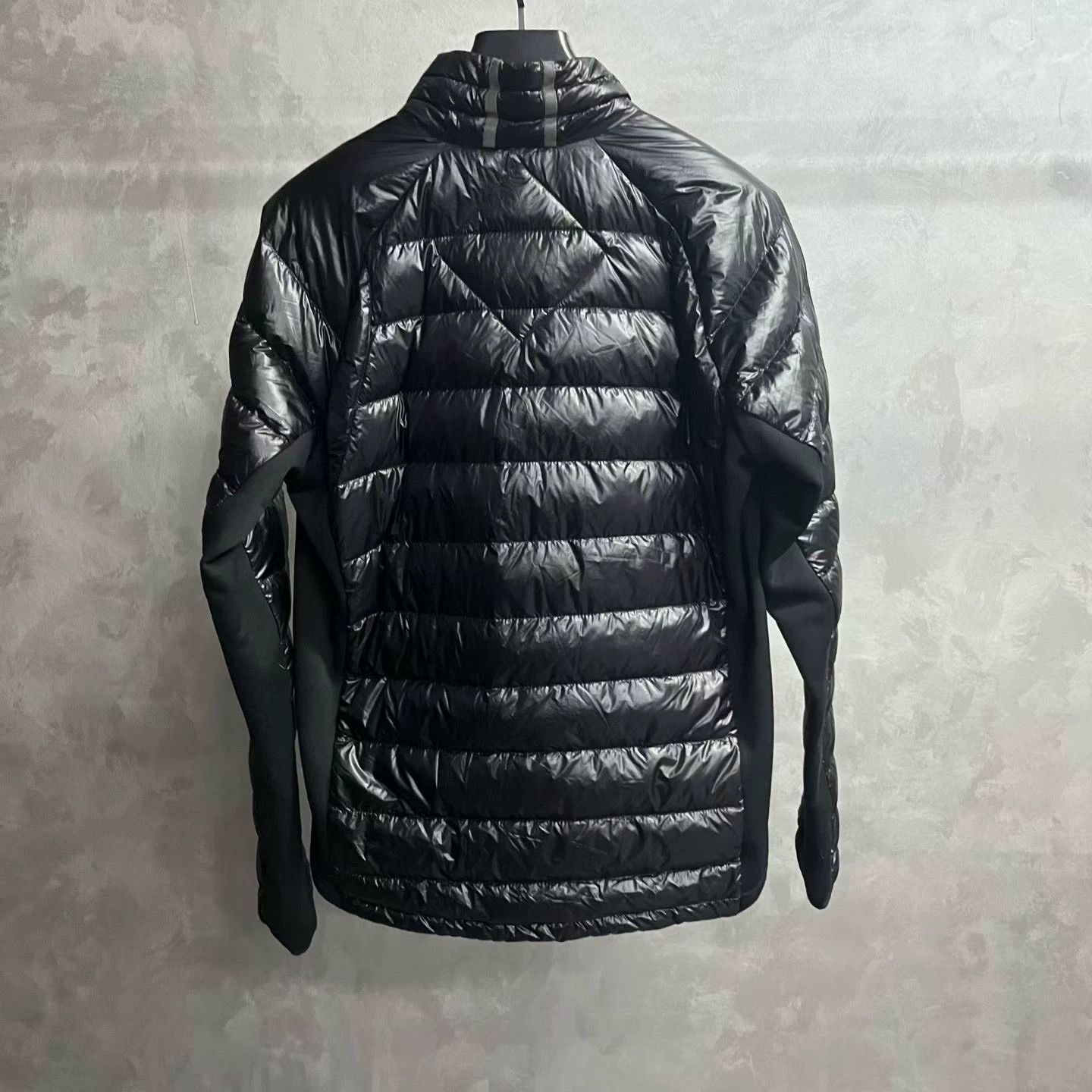 Canada Goose black high-quality long sleeve down jacket Size US L / EU 52-54 / 3 - 5 Thumbnail