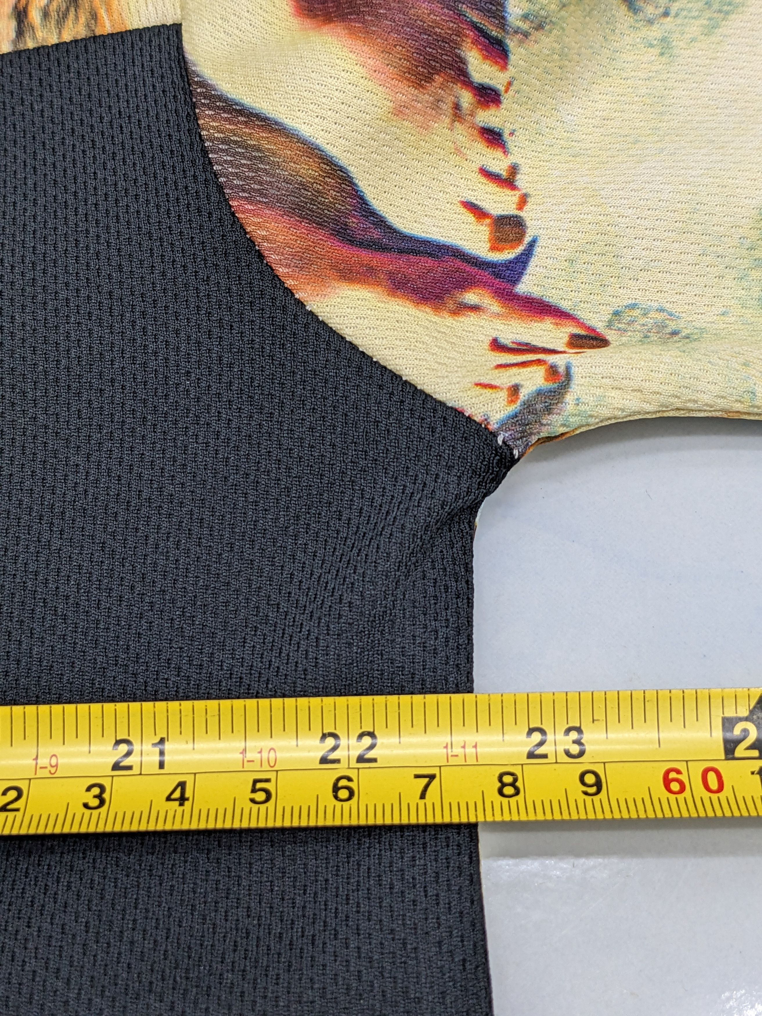 Japanese Brand JAPANESE BRAND DEFECTIVE STRUCT DESIGN TSHIRT Size US L / EU 52-54 / 3 - 9 Thumbnail