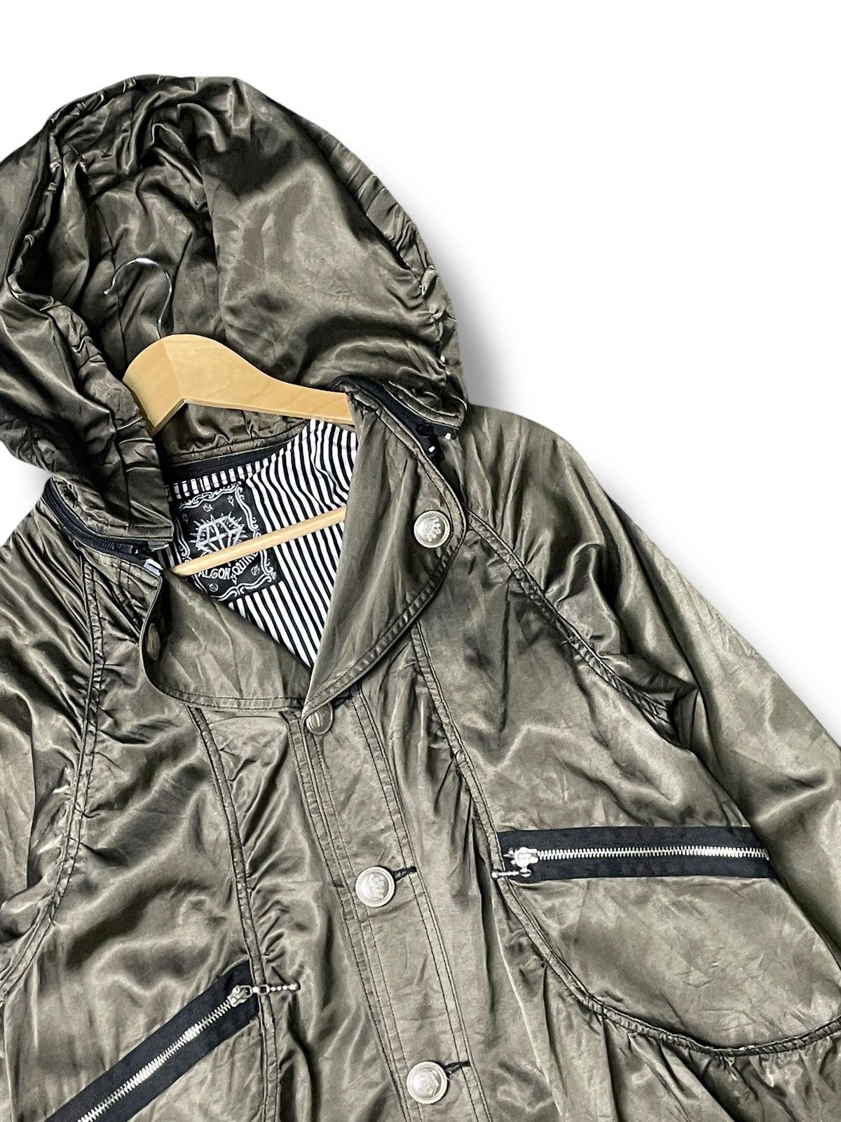 Japanese Brand × Seditionaries × Vintage ALGONQUINS Brand Shimmer Hooded Jacket (77) Size US M / EU 48-50 / 2 - 2 Thumbnail