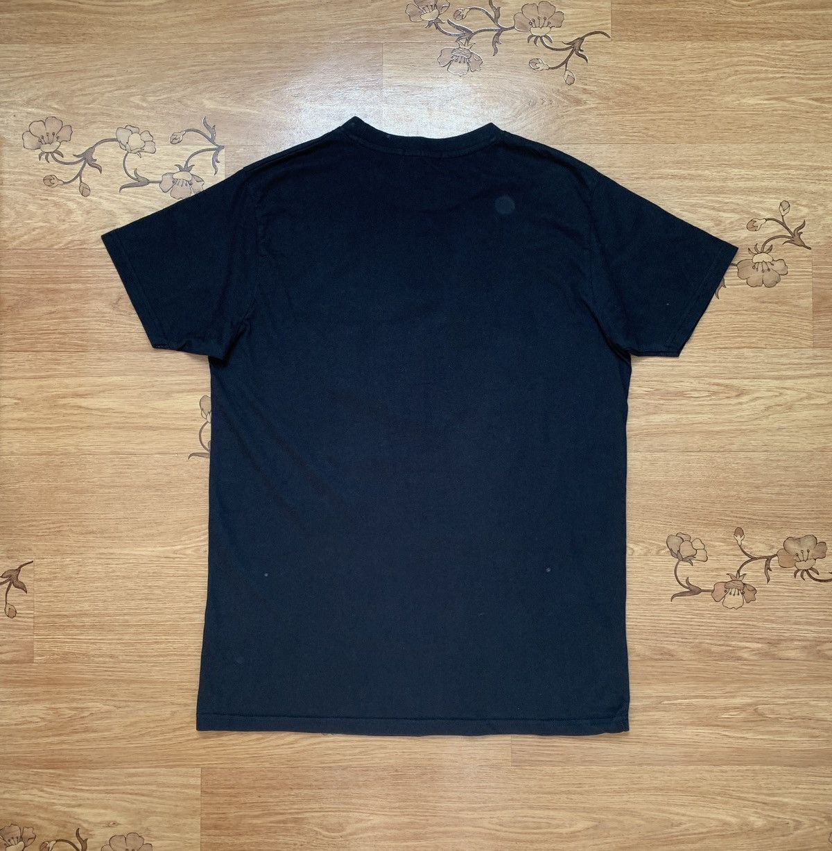 Other Vintage Newcastle United Black & white Army Support T Shirt Size US M / EU 48-50 / 2 - 10 Thumbnail